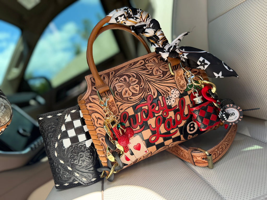 “ The Outlaw gambler”- tooled leather speedy (M) by the Painted Porches