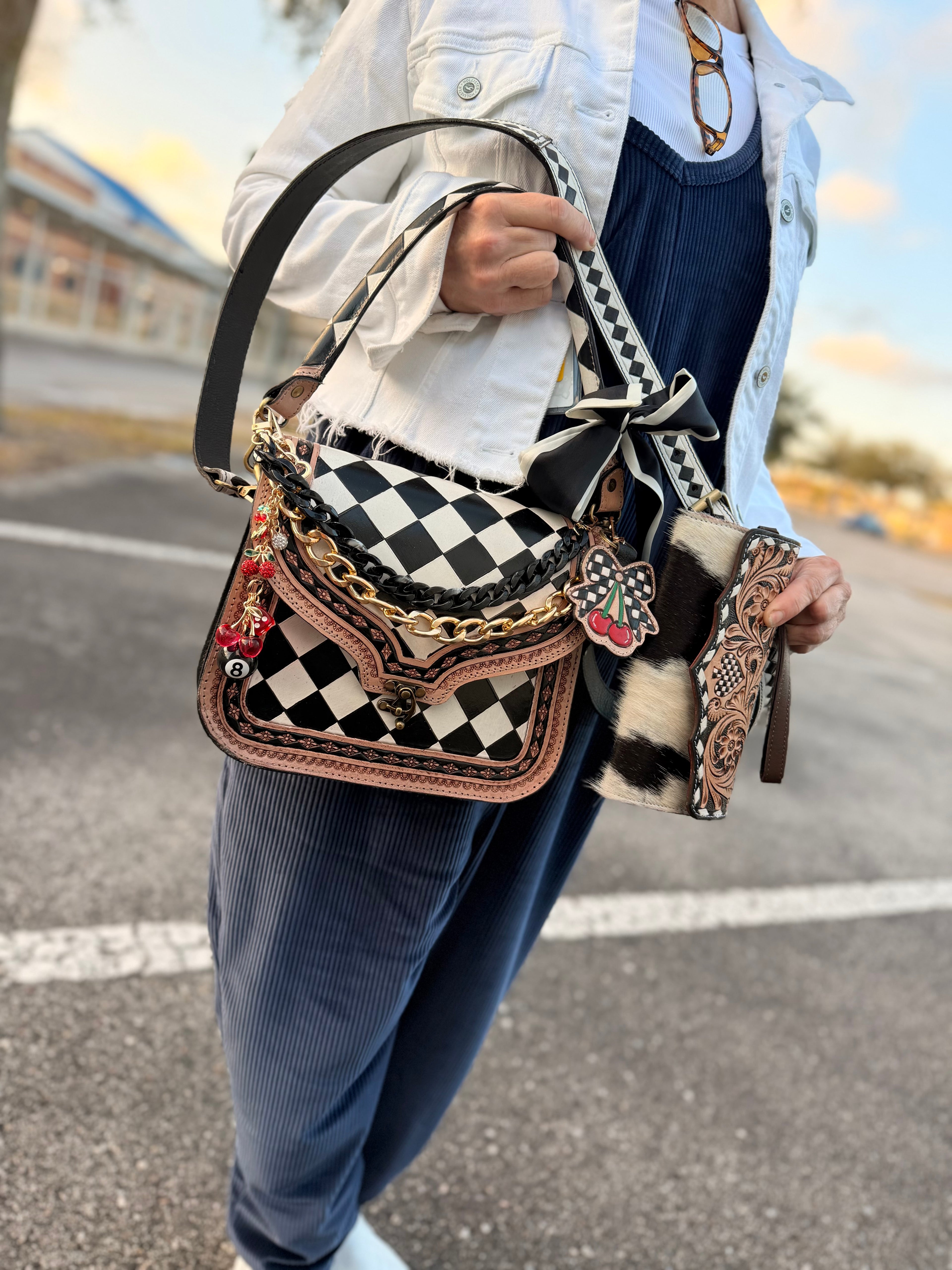 “Double Down Darlin'” purse set