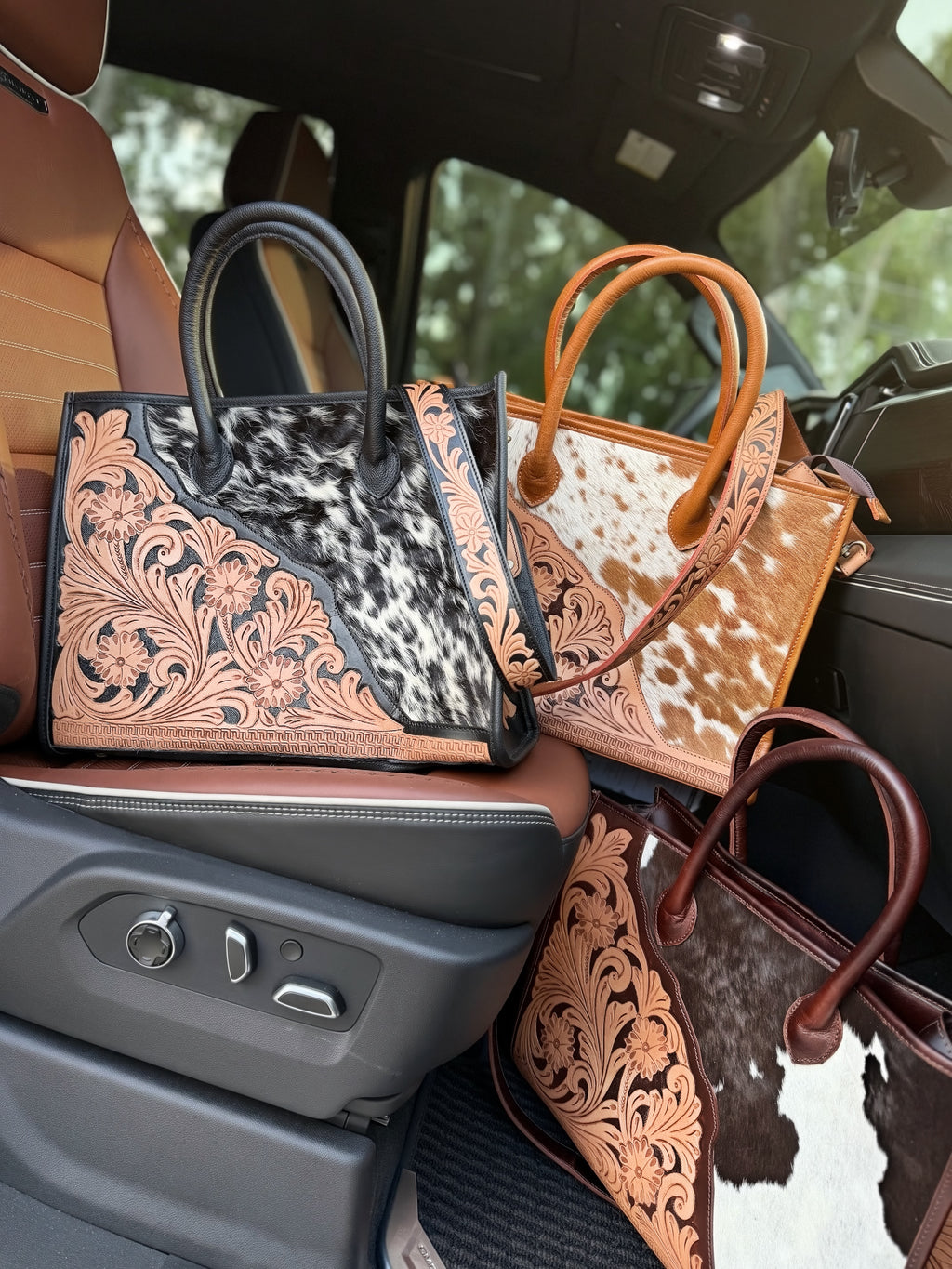 Tooled crossbody / cowhide tote bag