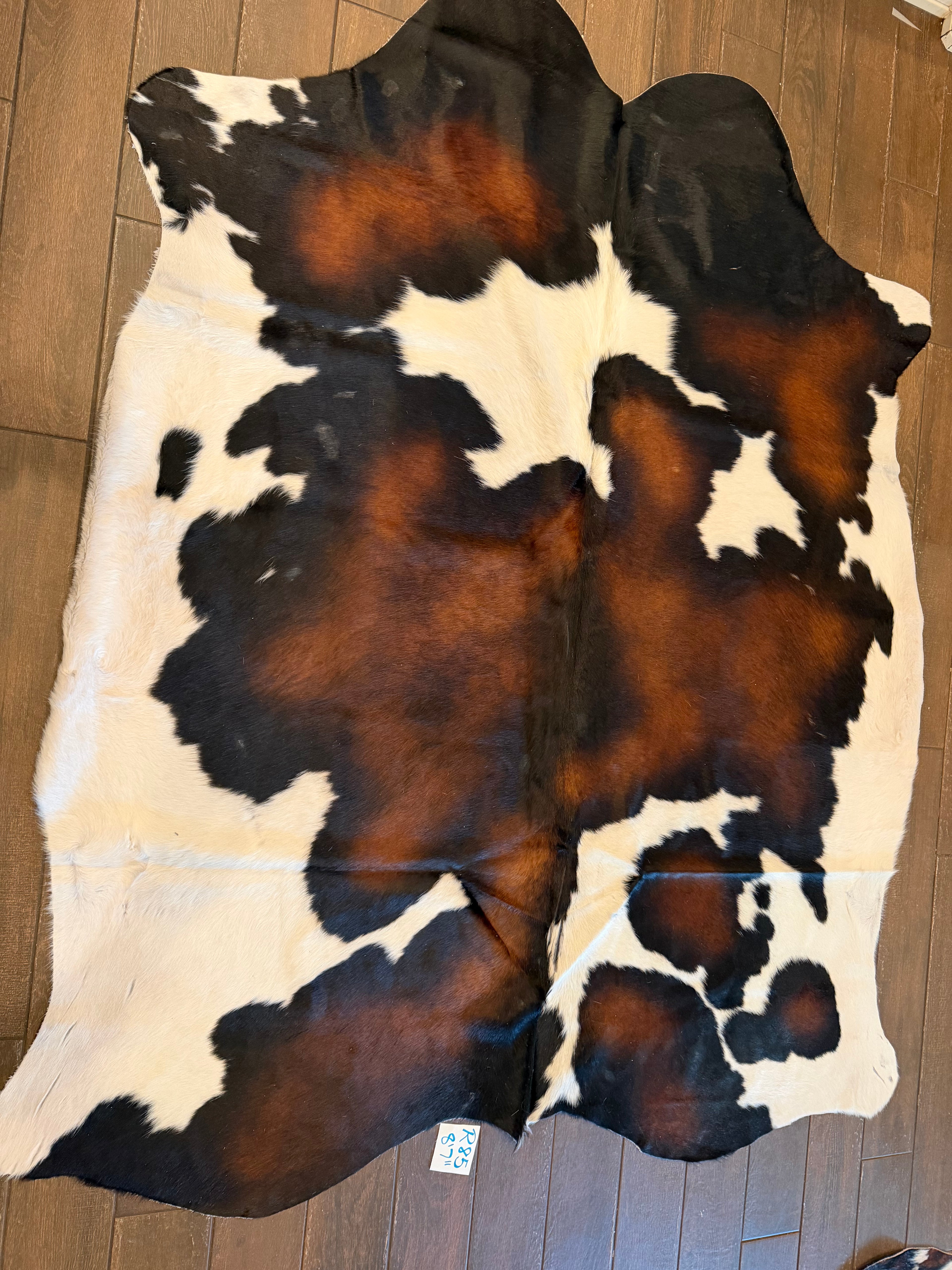Full size cowhide (exotic)- # R85- 8’7”