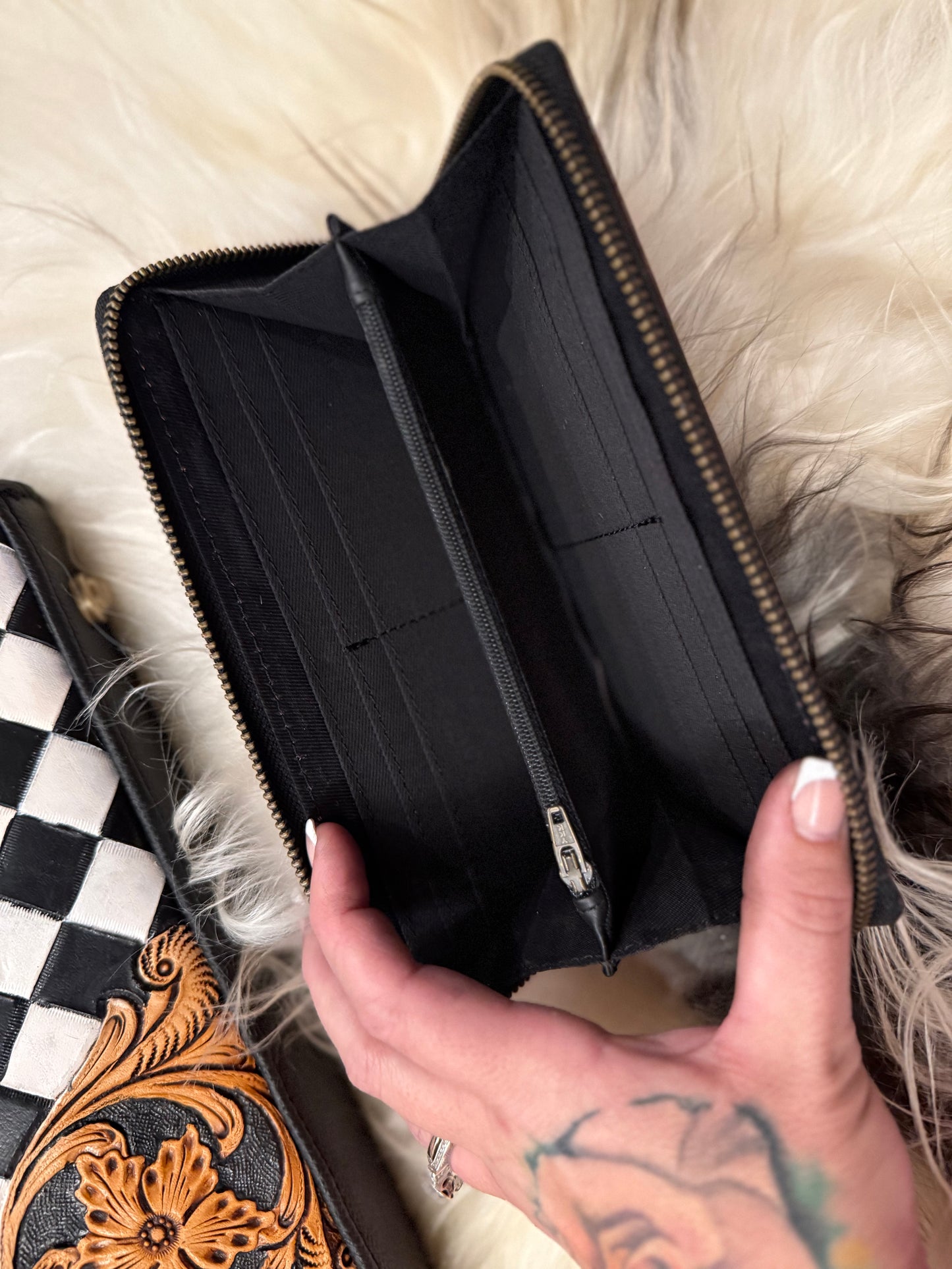 Checker tote and wallet combo! 13”x9”