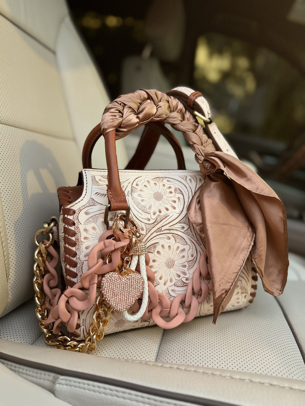 “ The Rosalie 🌸🤎”- white/cream tooled leather speedy with wallet (M)