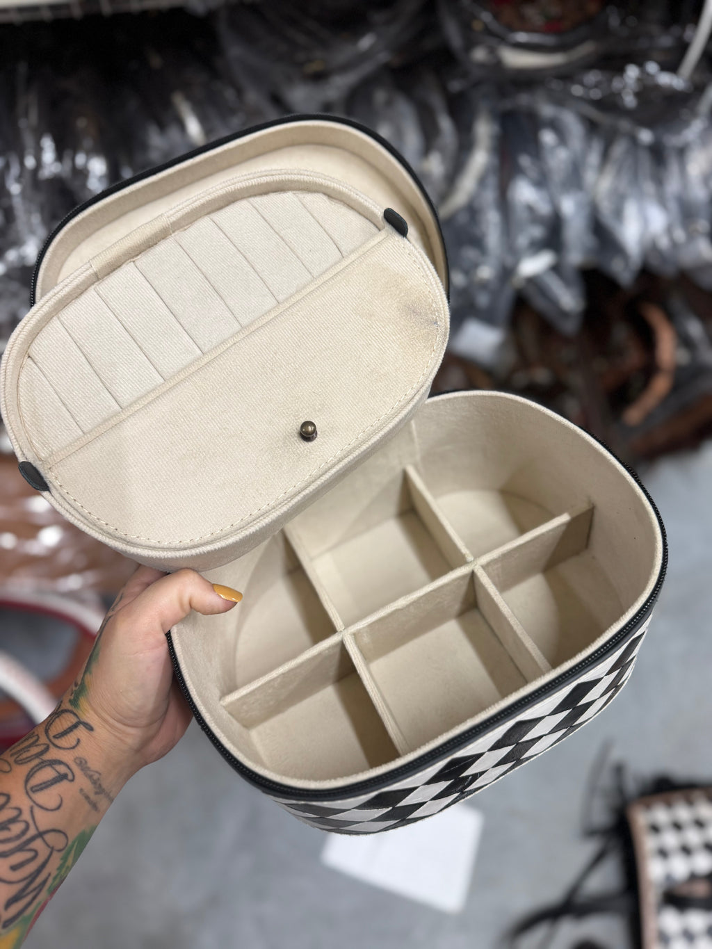 Jewelry box checker tooled leather