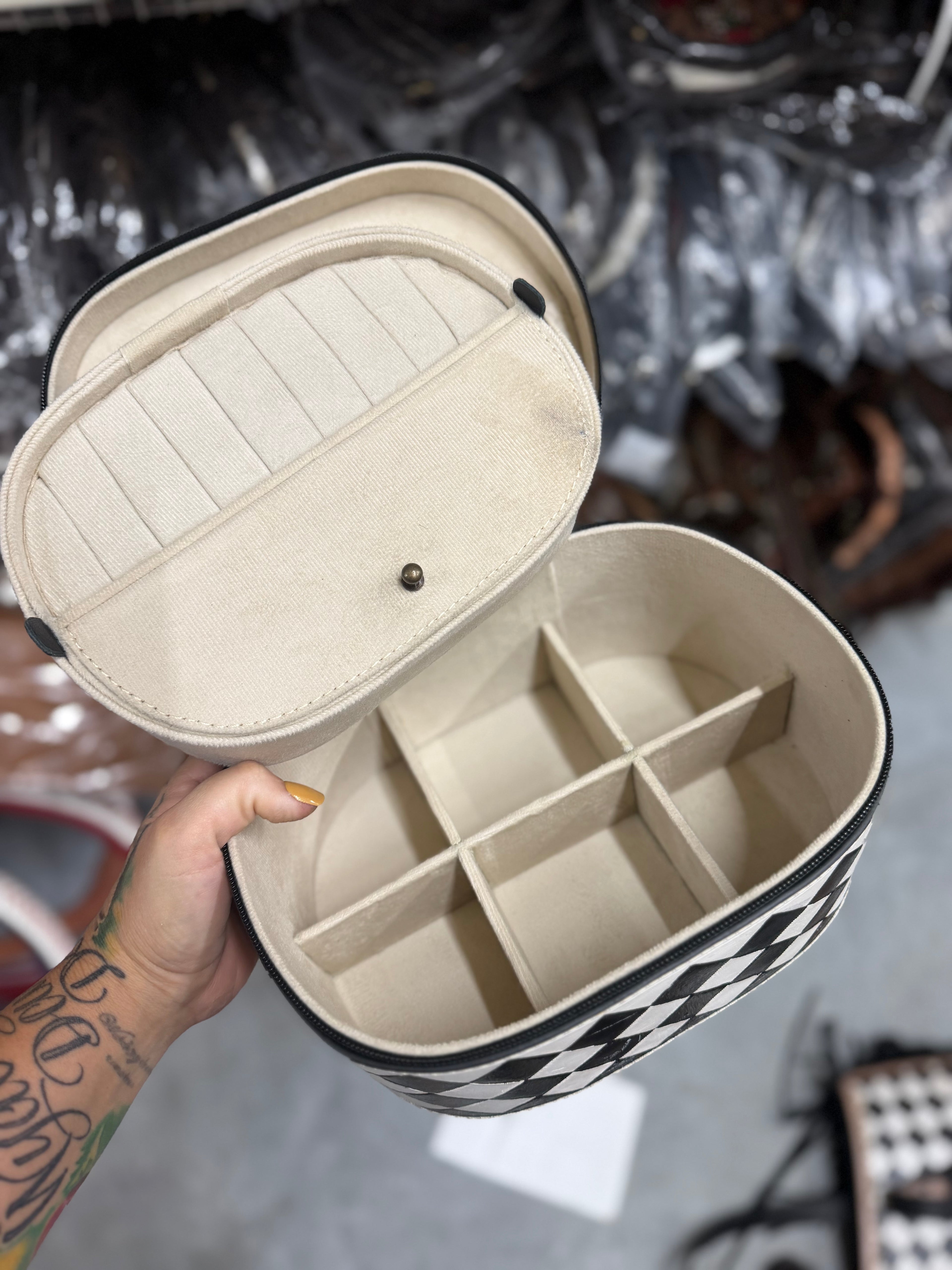 Jewelry box checker tooled leather