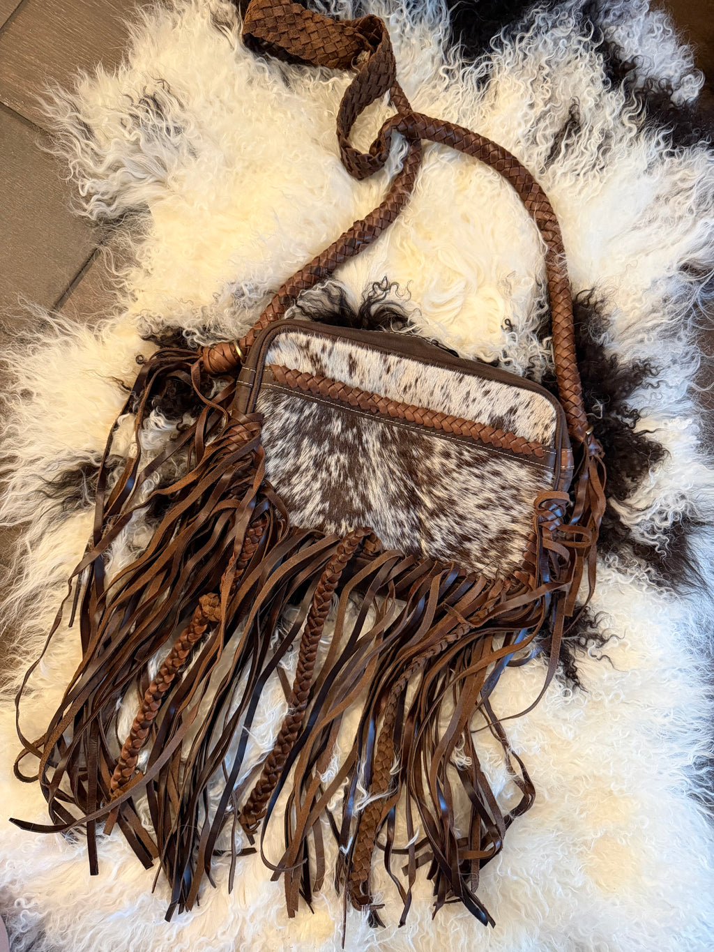 “Sandy” gorgeous Crossbody bag ￼