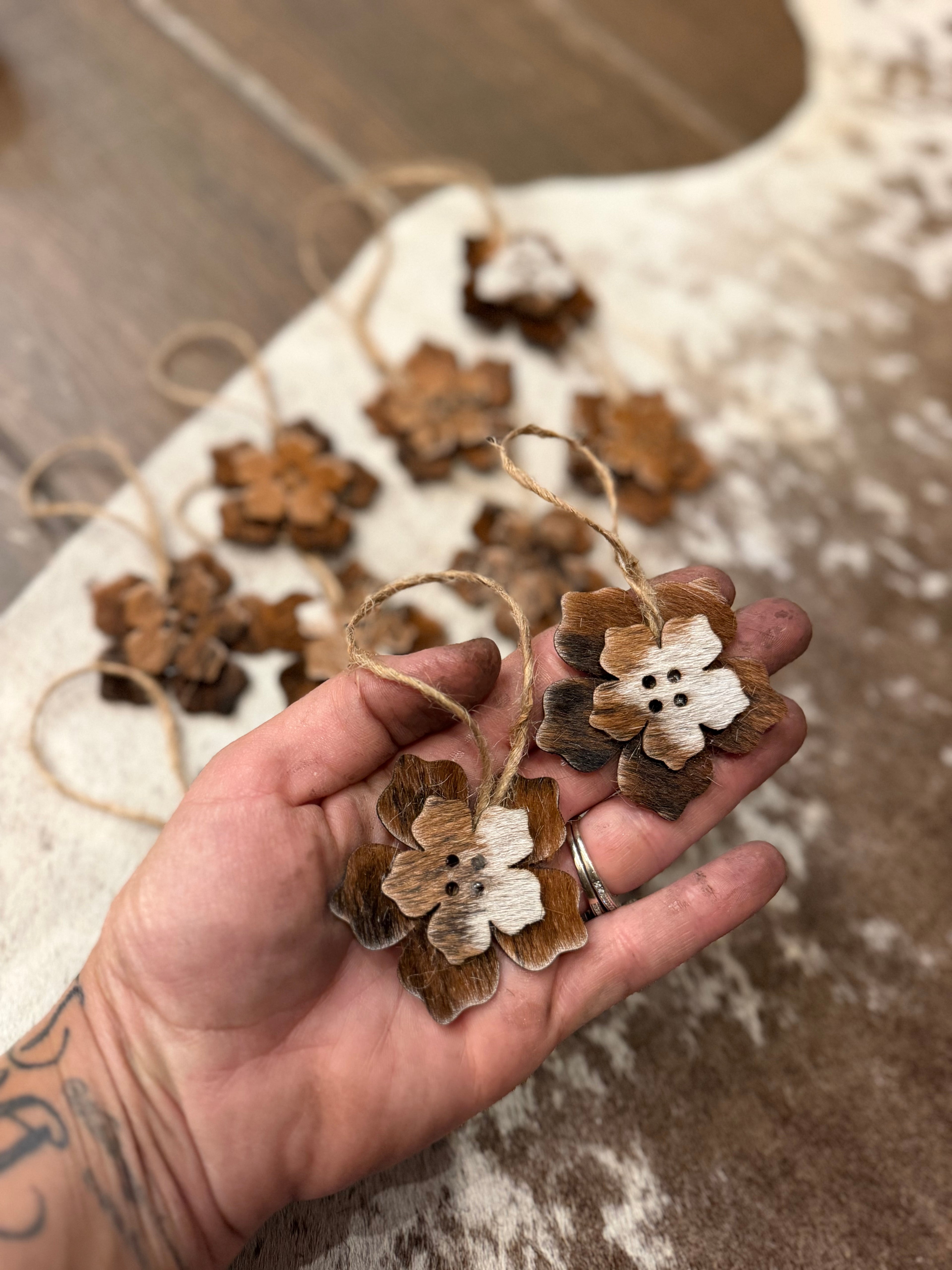 Small cowhide flower ornament set of 8