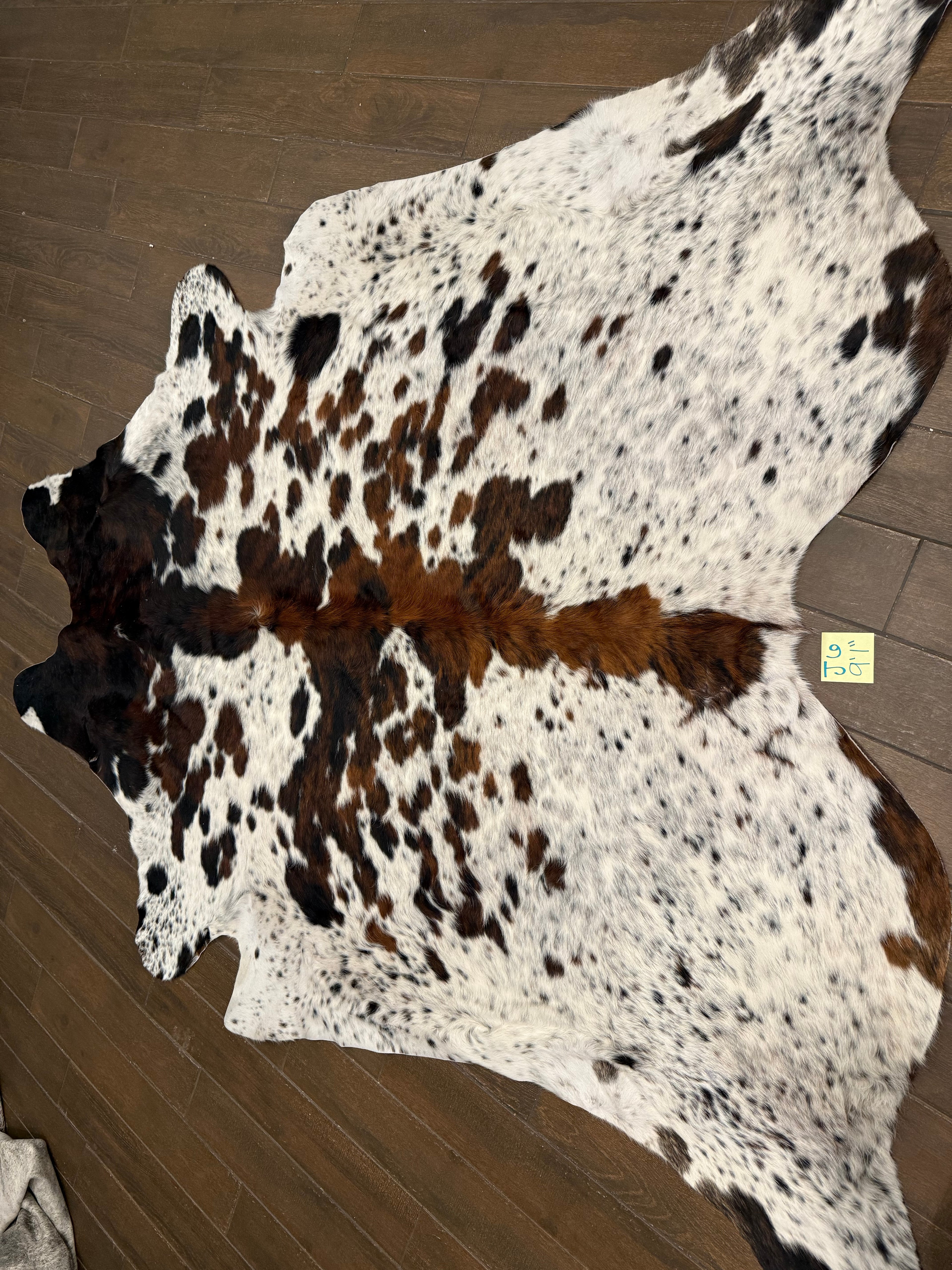 Full size cowhide (exotic) #J6 - size 9’1”