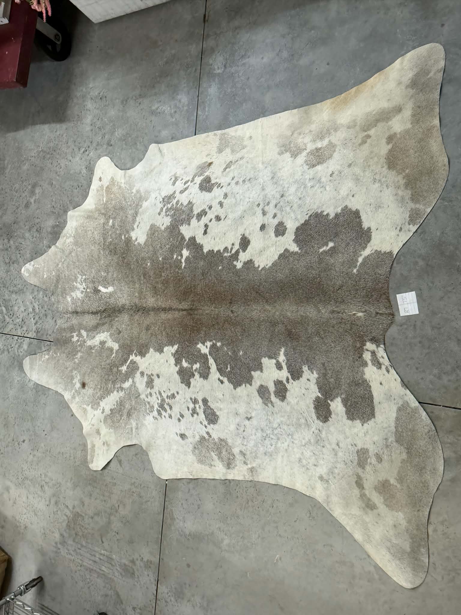 Full size cowhide- # R7-7’5