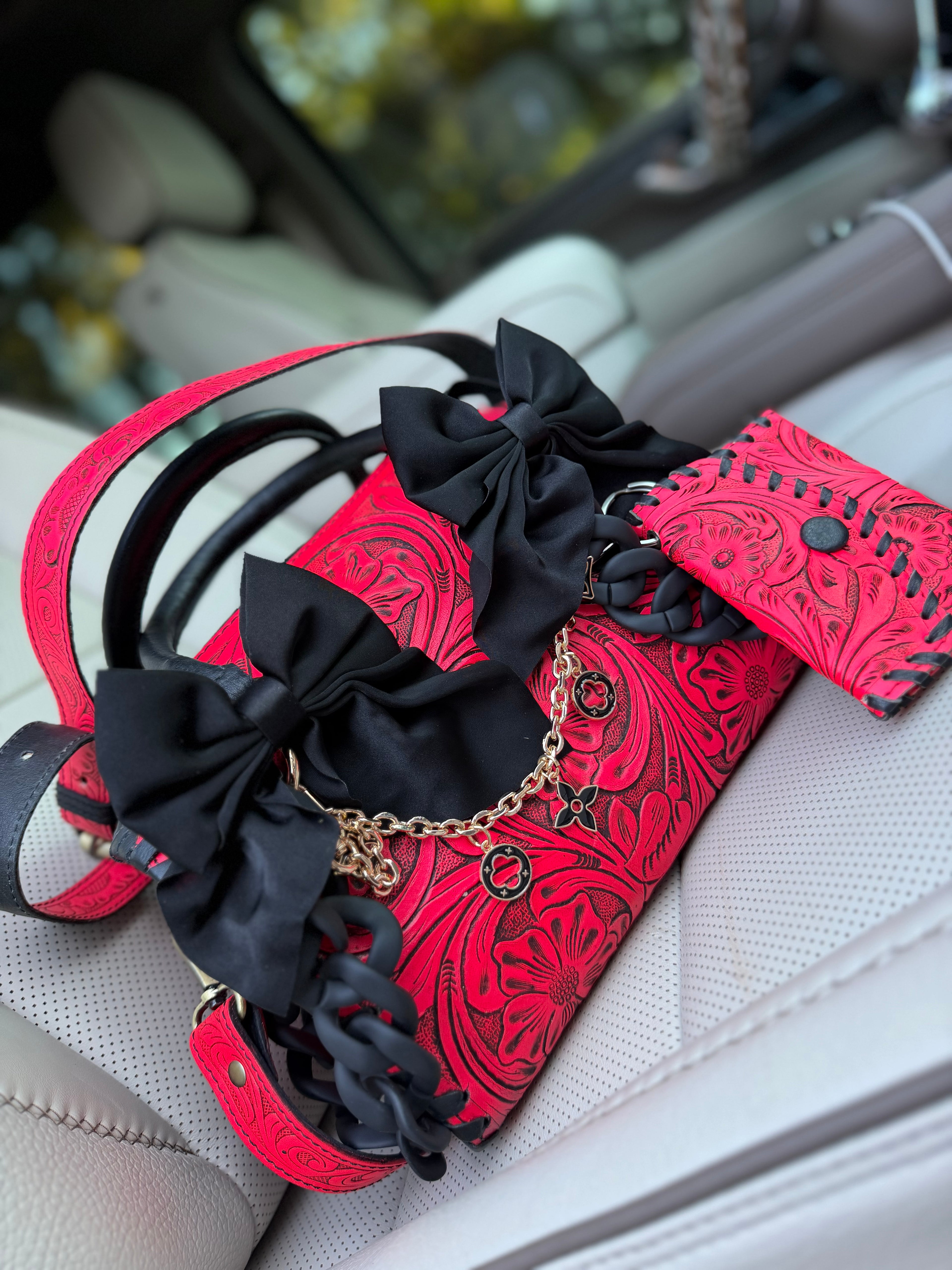 "Dolly Rouge" - hot pink tooled leather speedy (M)