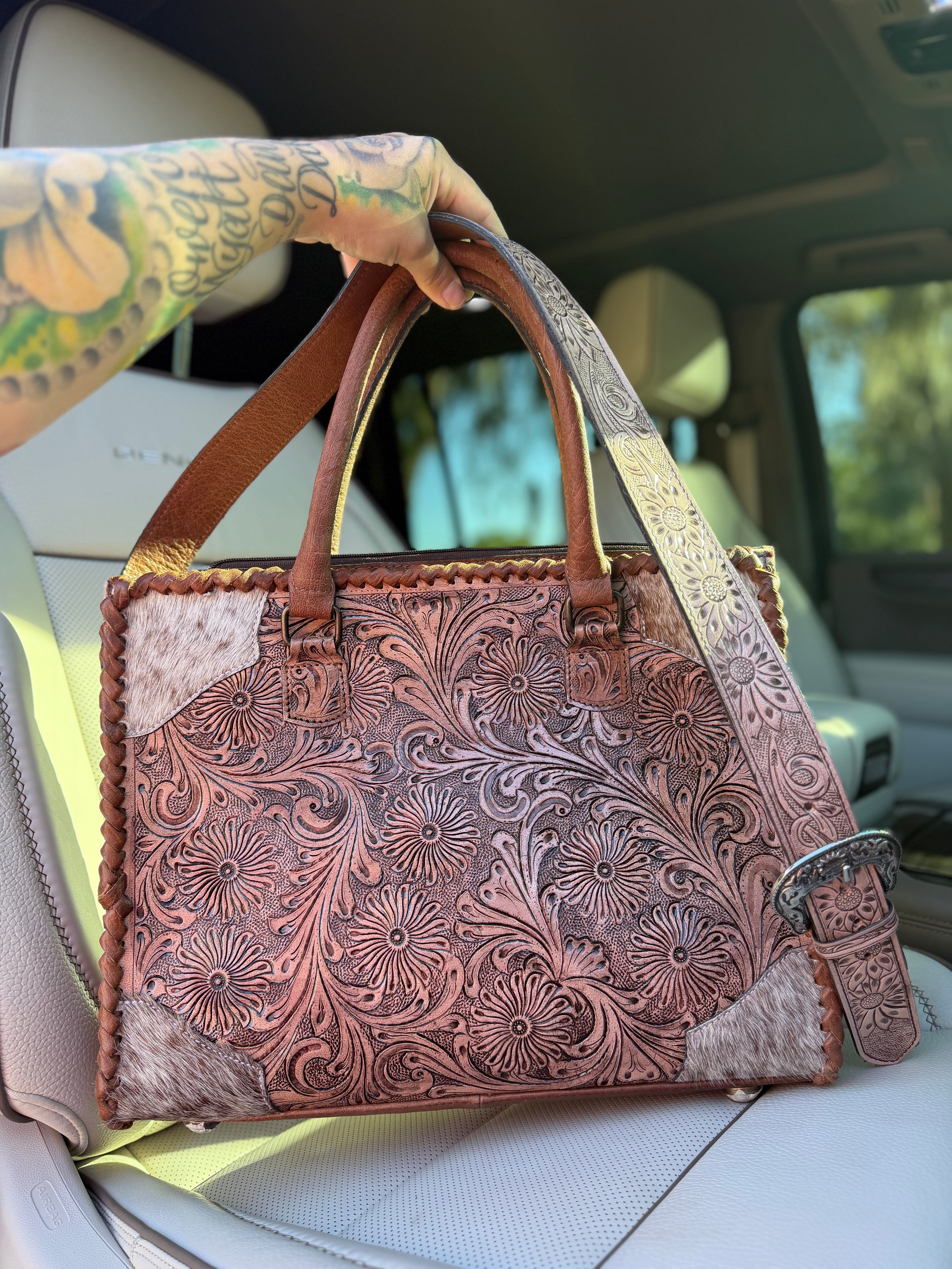 The Jody Tote - by The Painted Porches