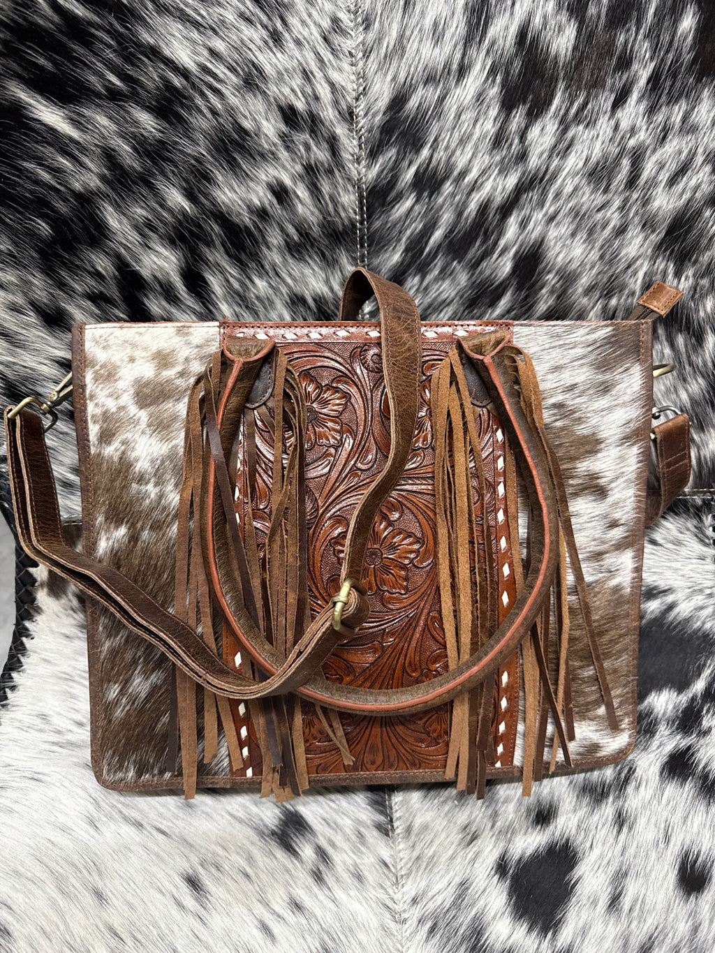 White stitched cowhide fringe Tote
