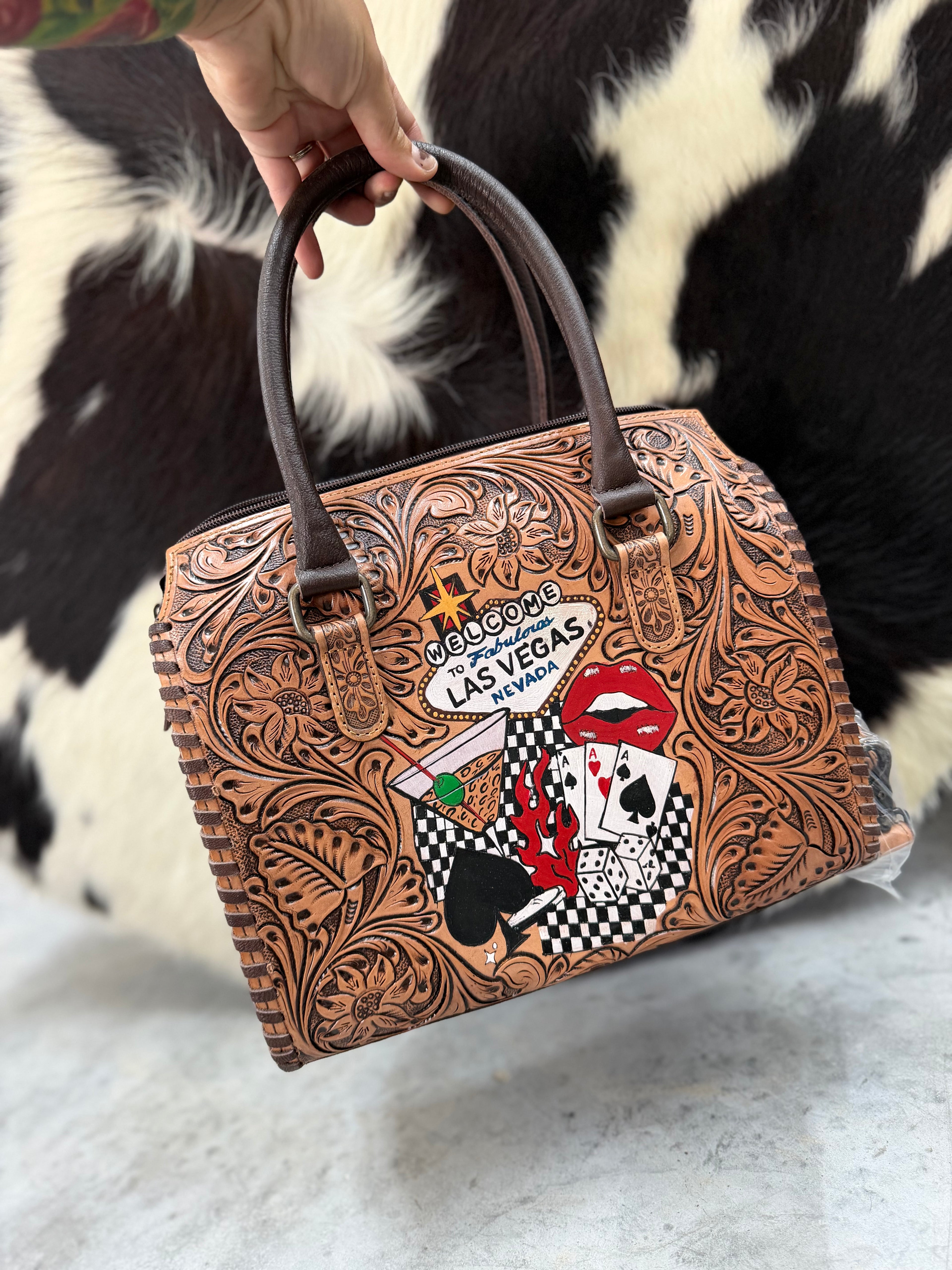 Med/large “It’s Vegas Baby set” with wallet speedy