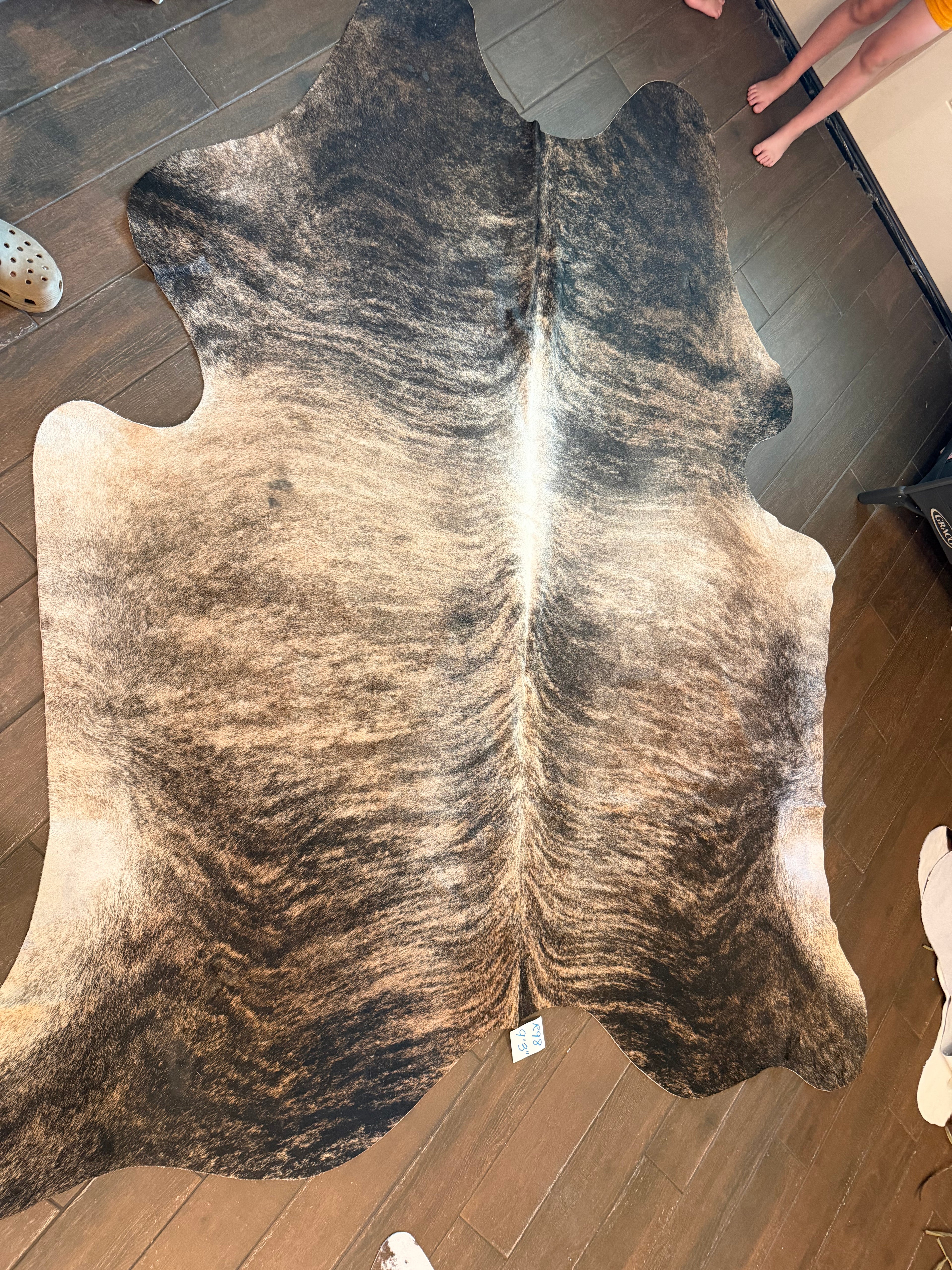 Full size cowhide (exotic)- # R98- 9’3”