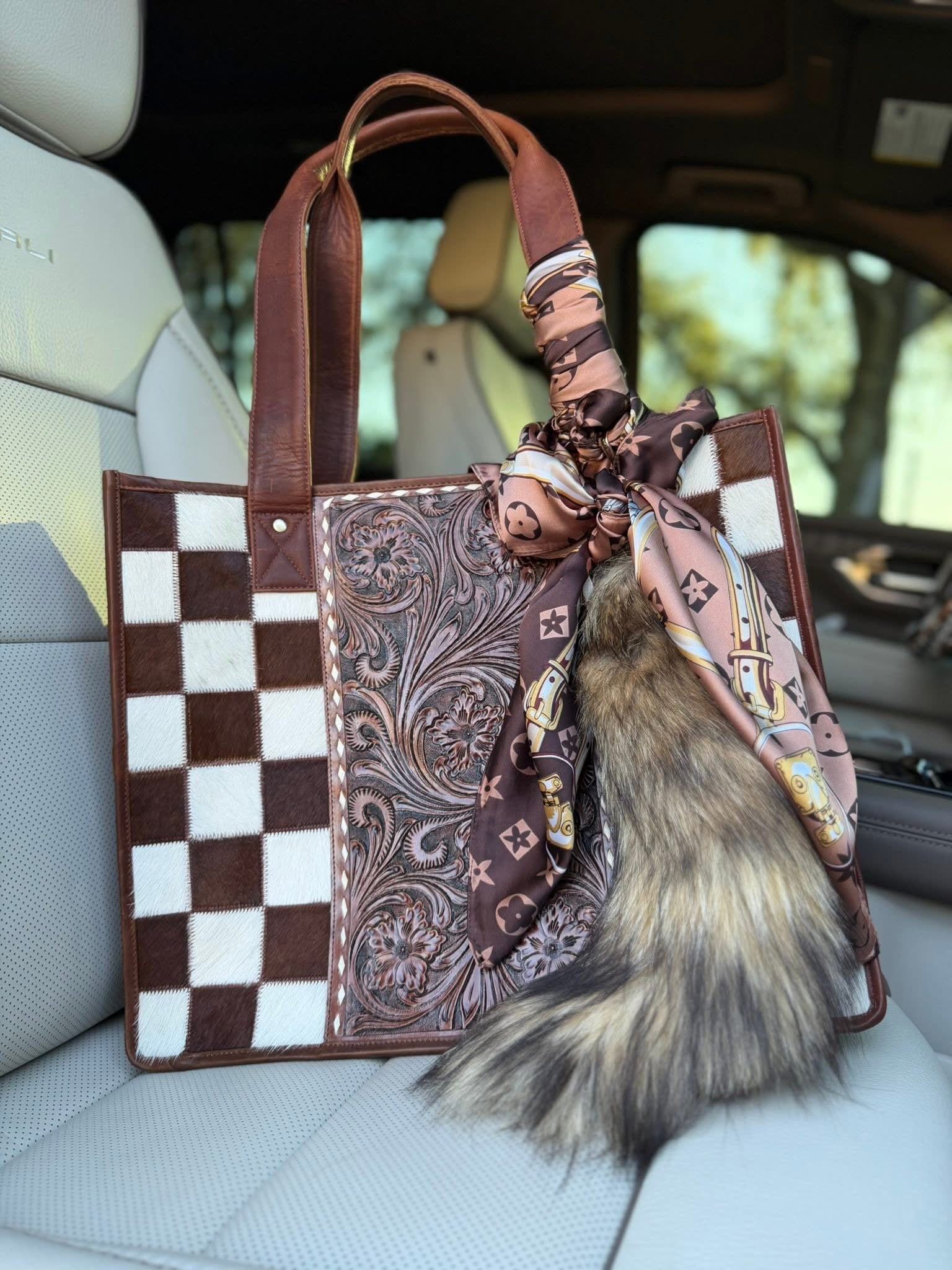 "Grand dutchess" - brown checker and brown tooled leather tote