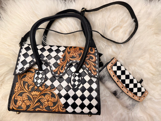 Checker tote and wallet combo!13”x9”