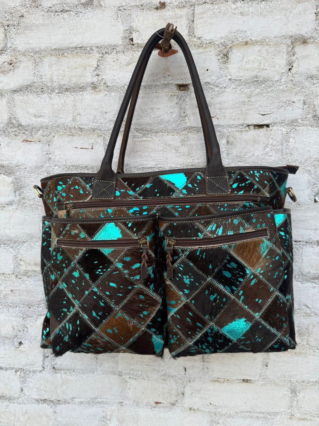 Large overnight tote