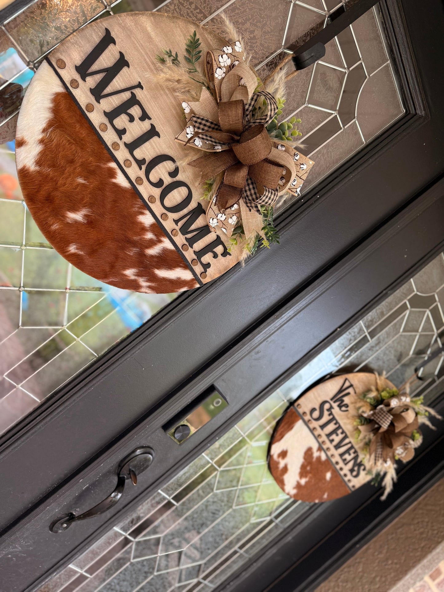 18” double door hanger