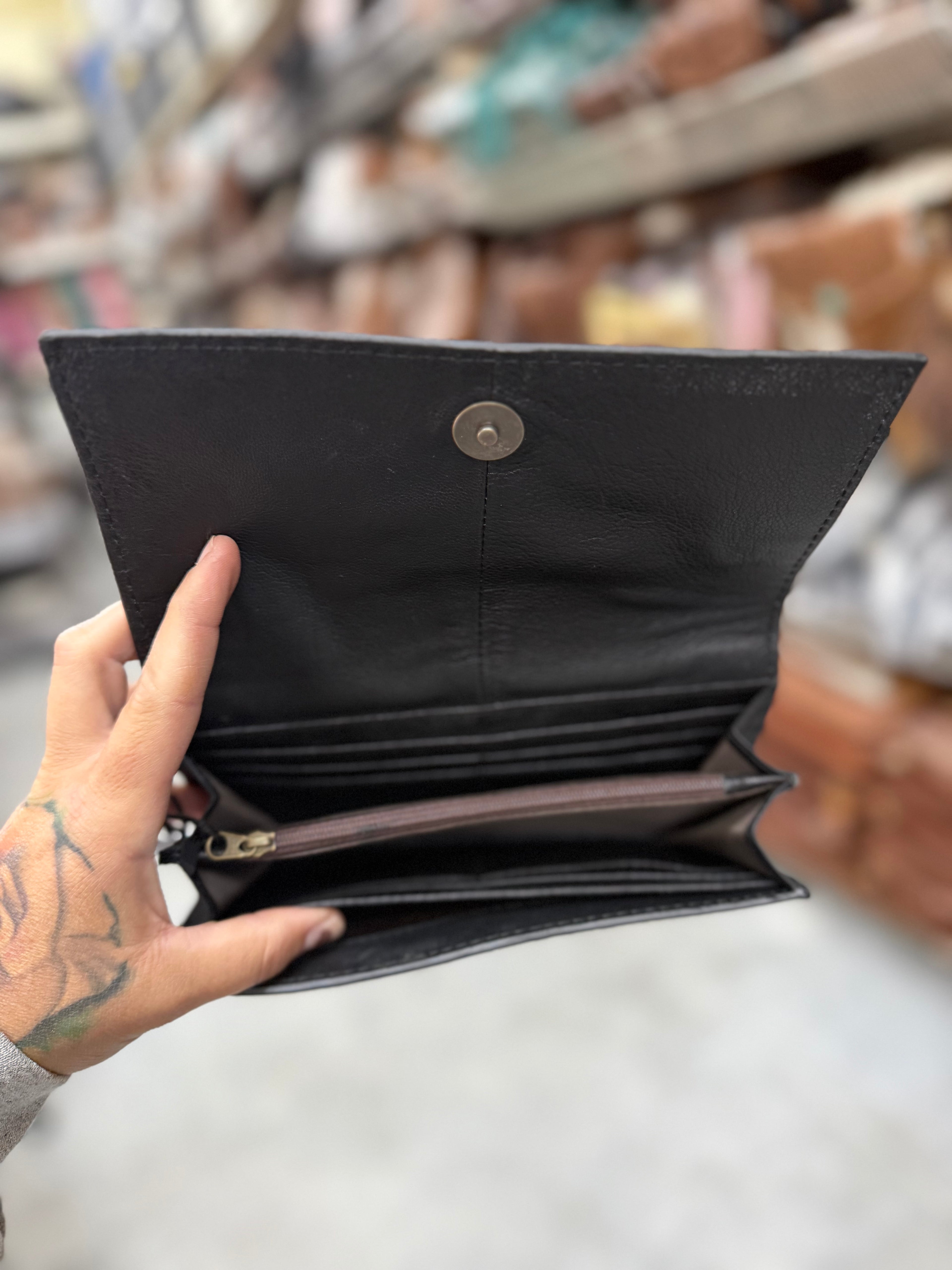 Checker wallet