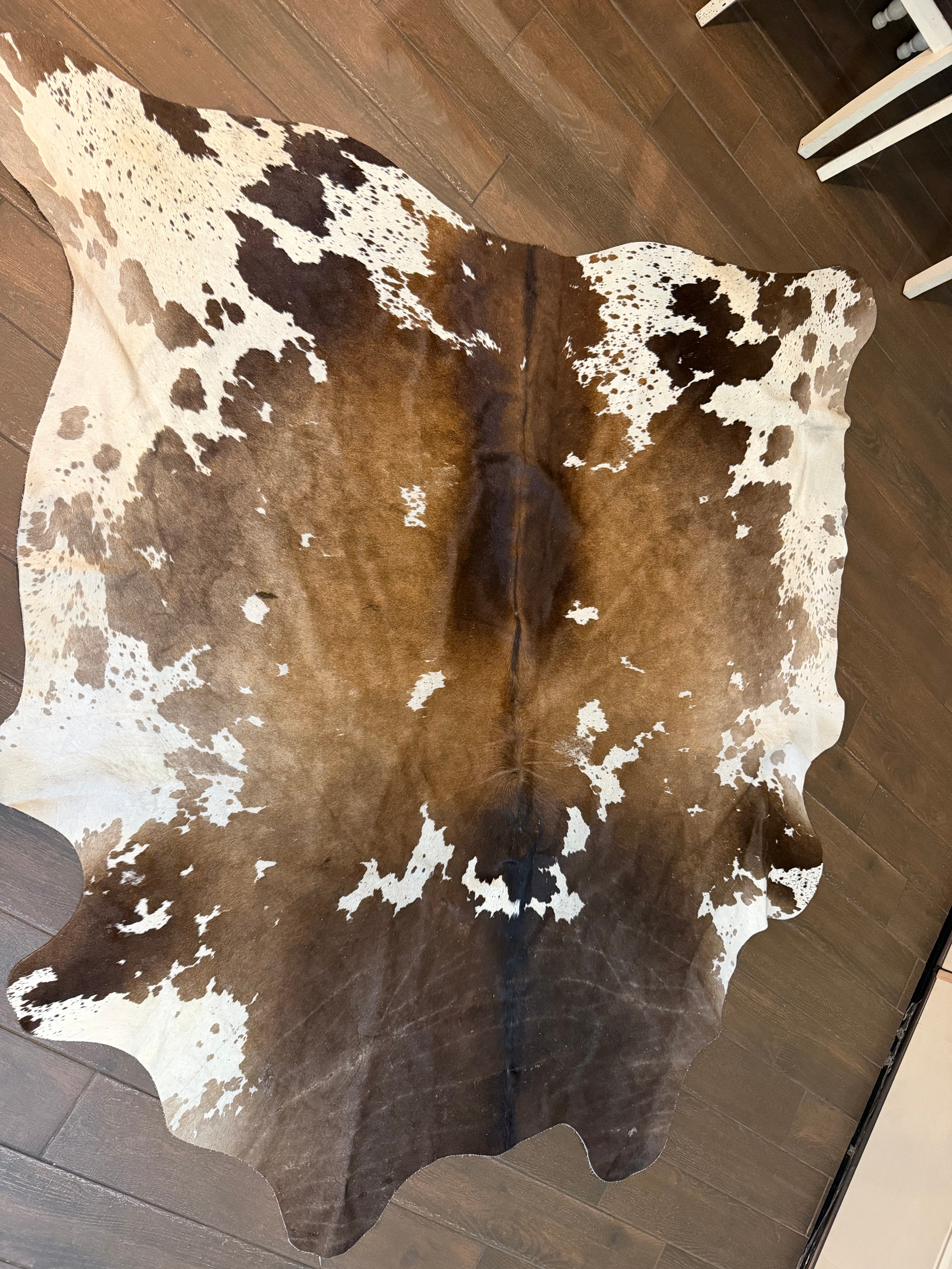Full size cowhide (exotic)- # s36-8’5”