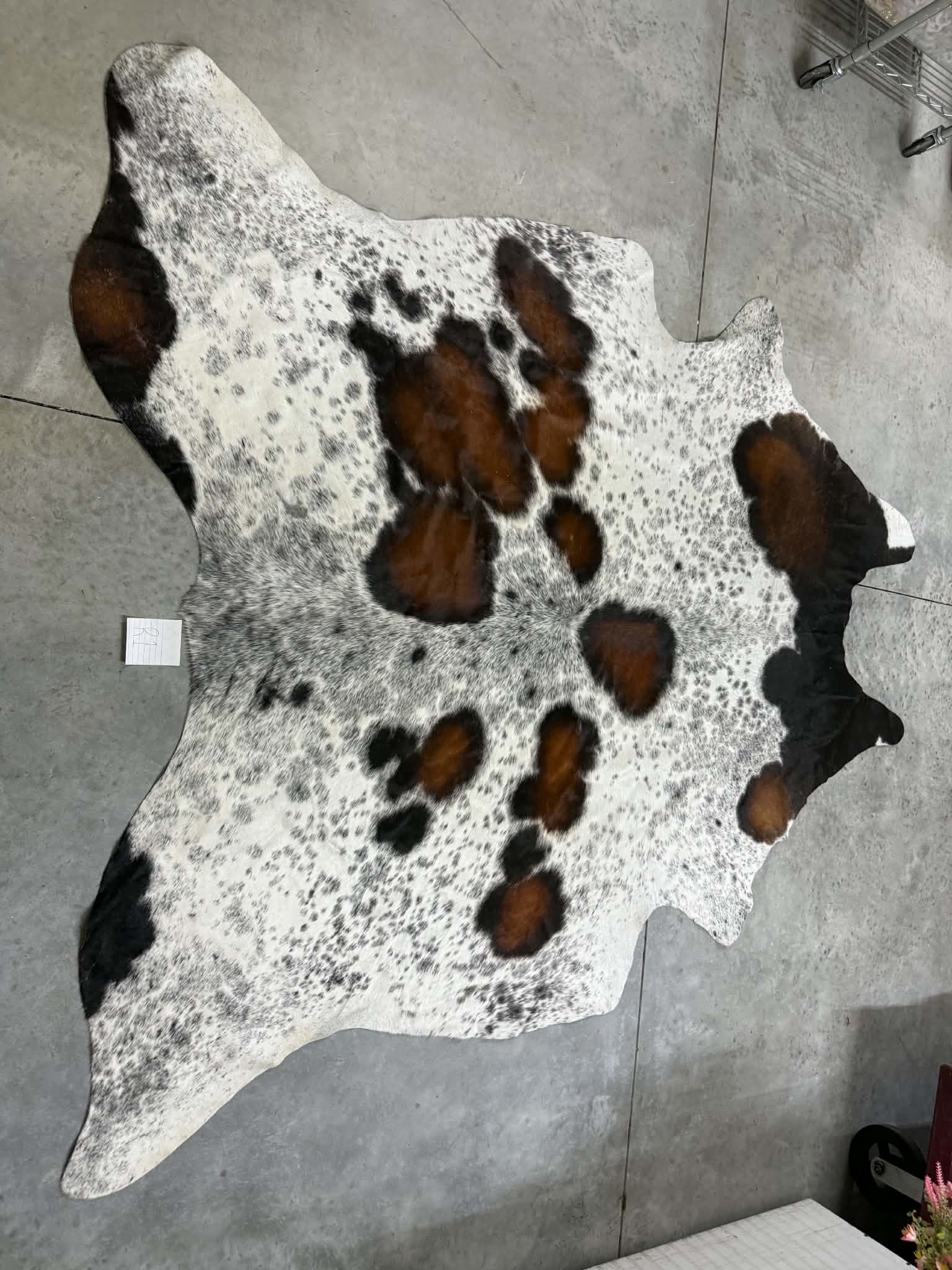 Full size cowhide - #R1 7’3”