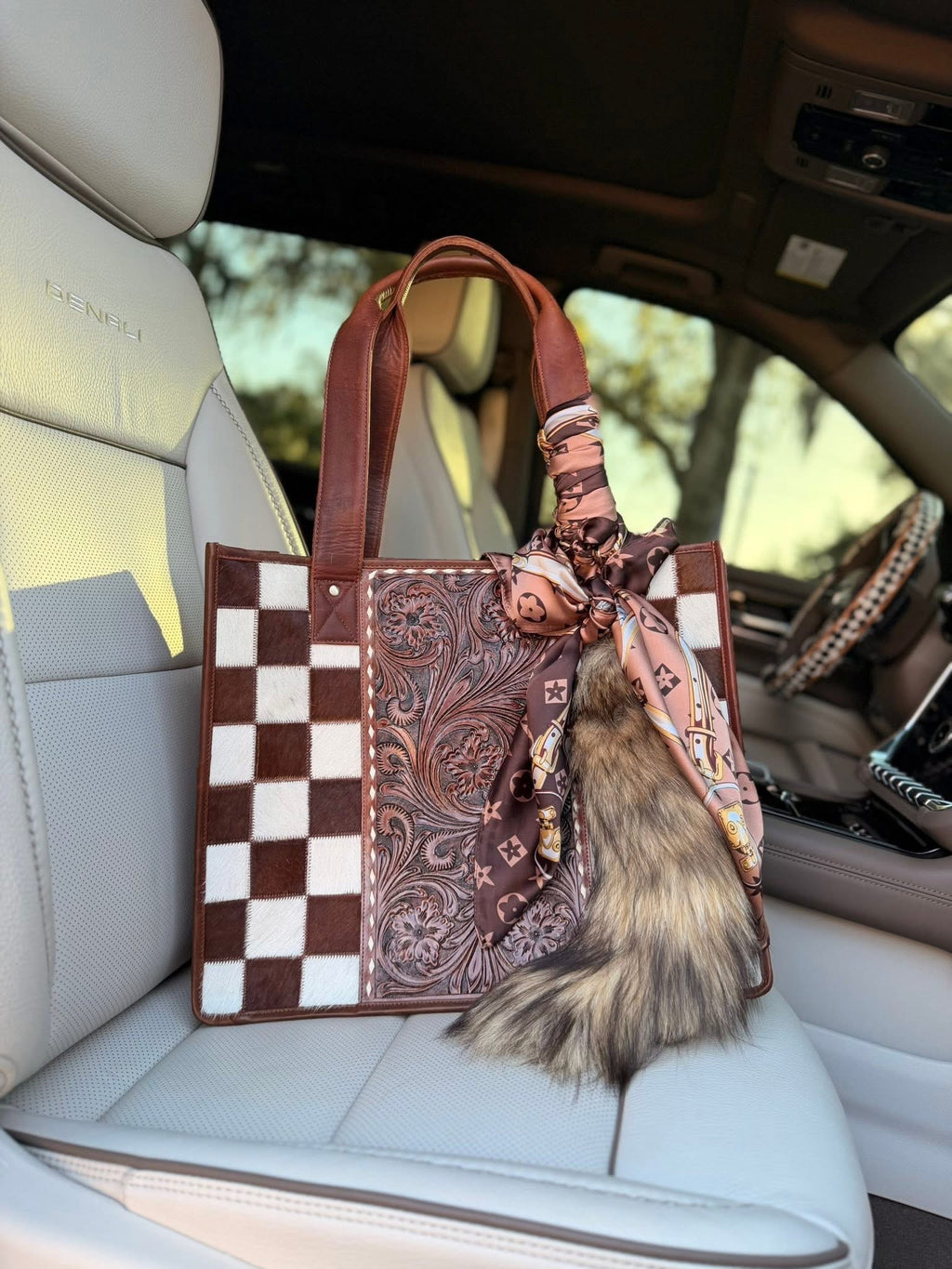 "Grand dutchess" - brown checker and brown tooled leather tote