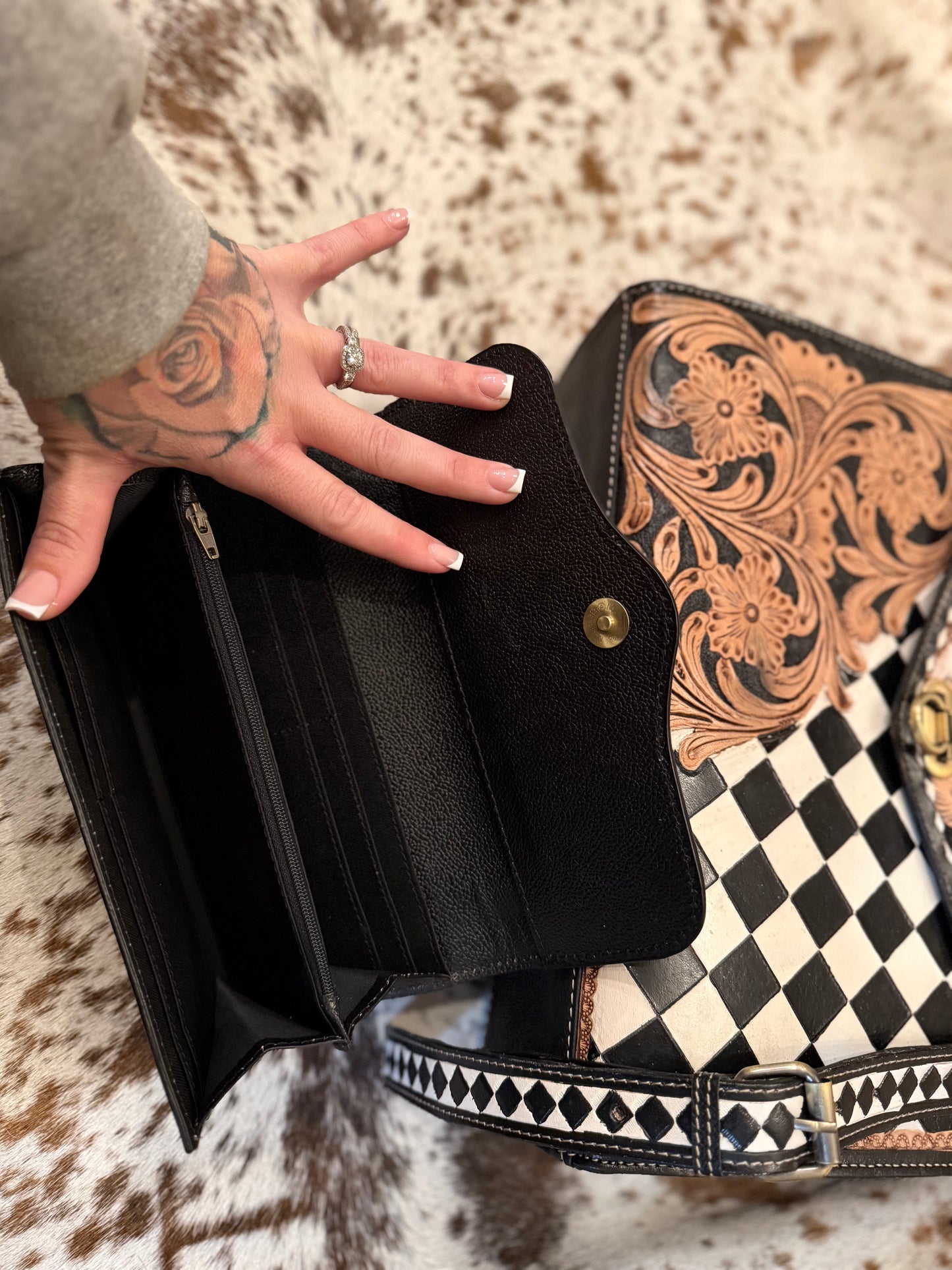 Checker print / tooled leather tote set