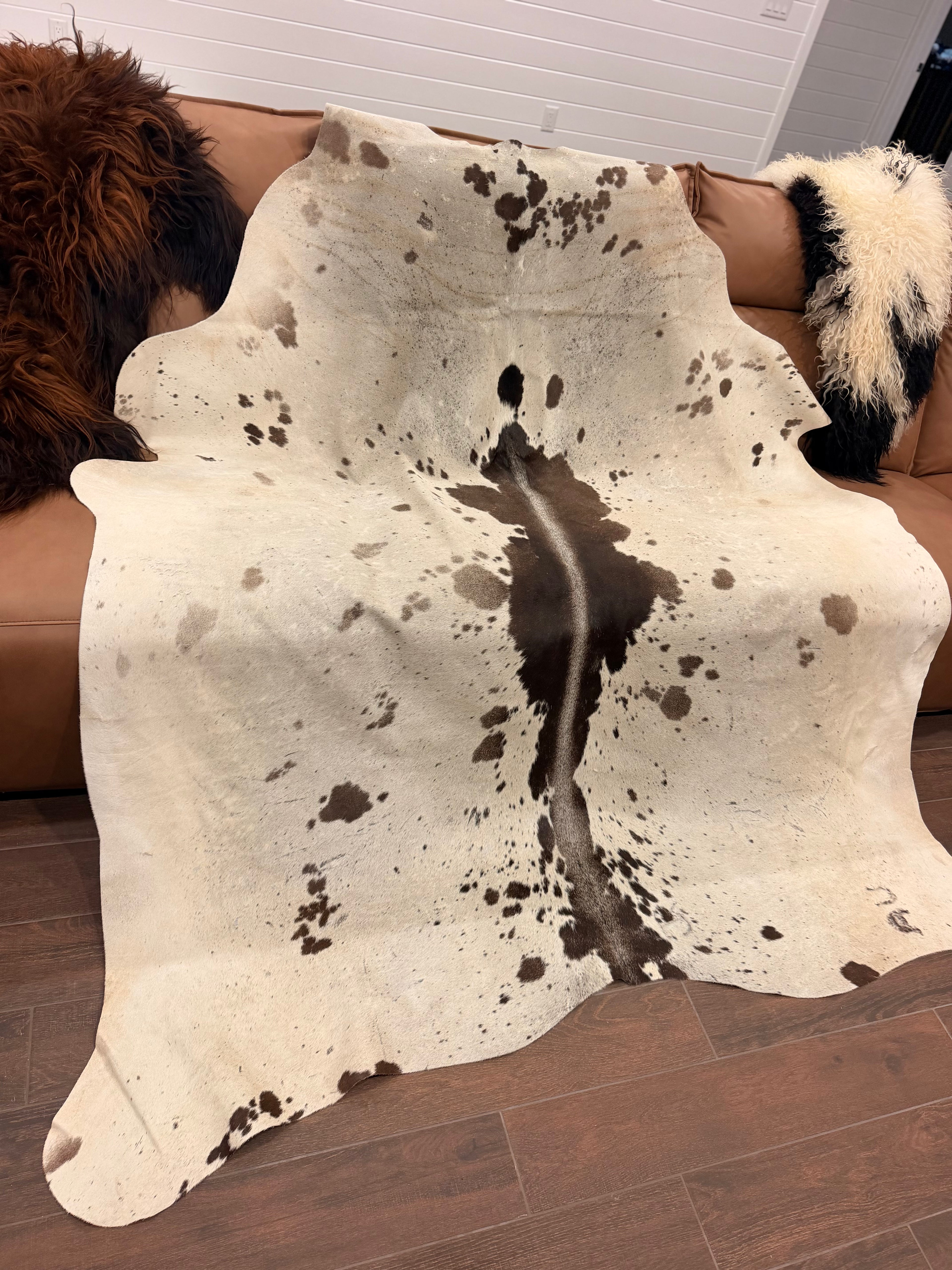 (HIDE OF DAY)Full size cowhide The Grace-(exotic)-  7’11”’