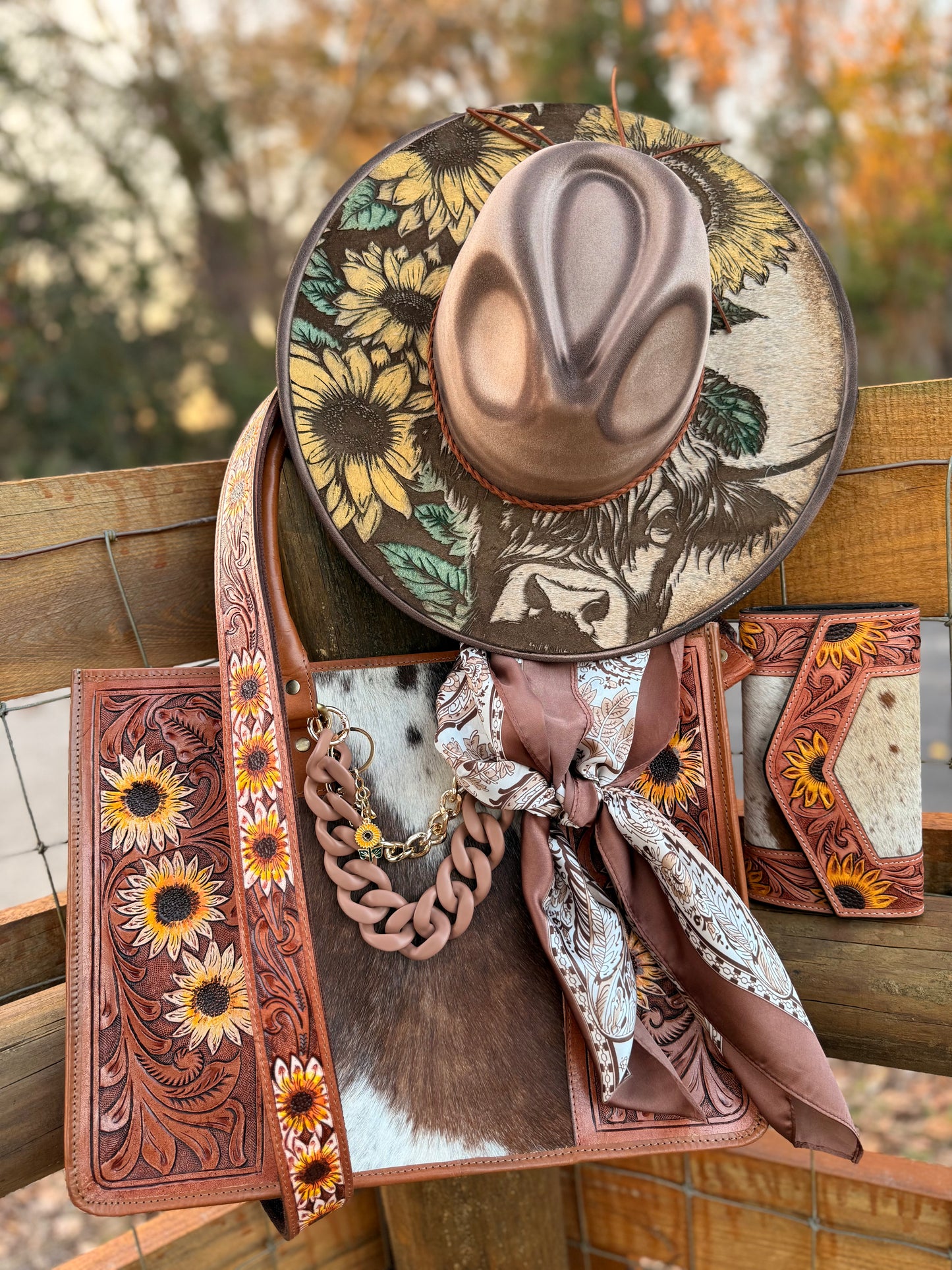 “Wildflower Prairie” tote/wallet/wallet