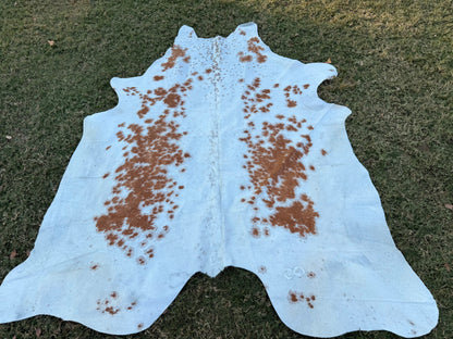 Exotic Full size cowhide rug - size 8’2”