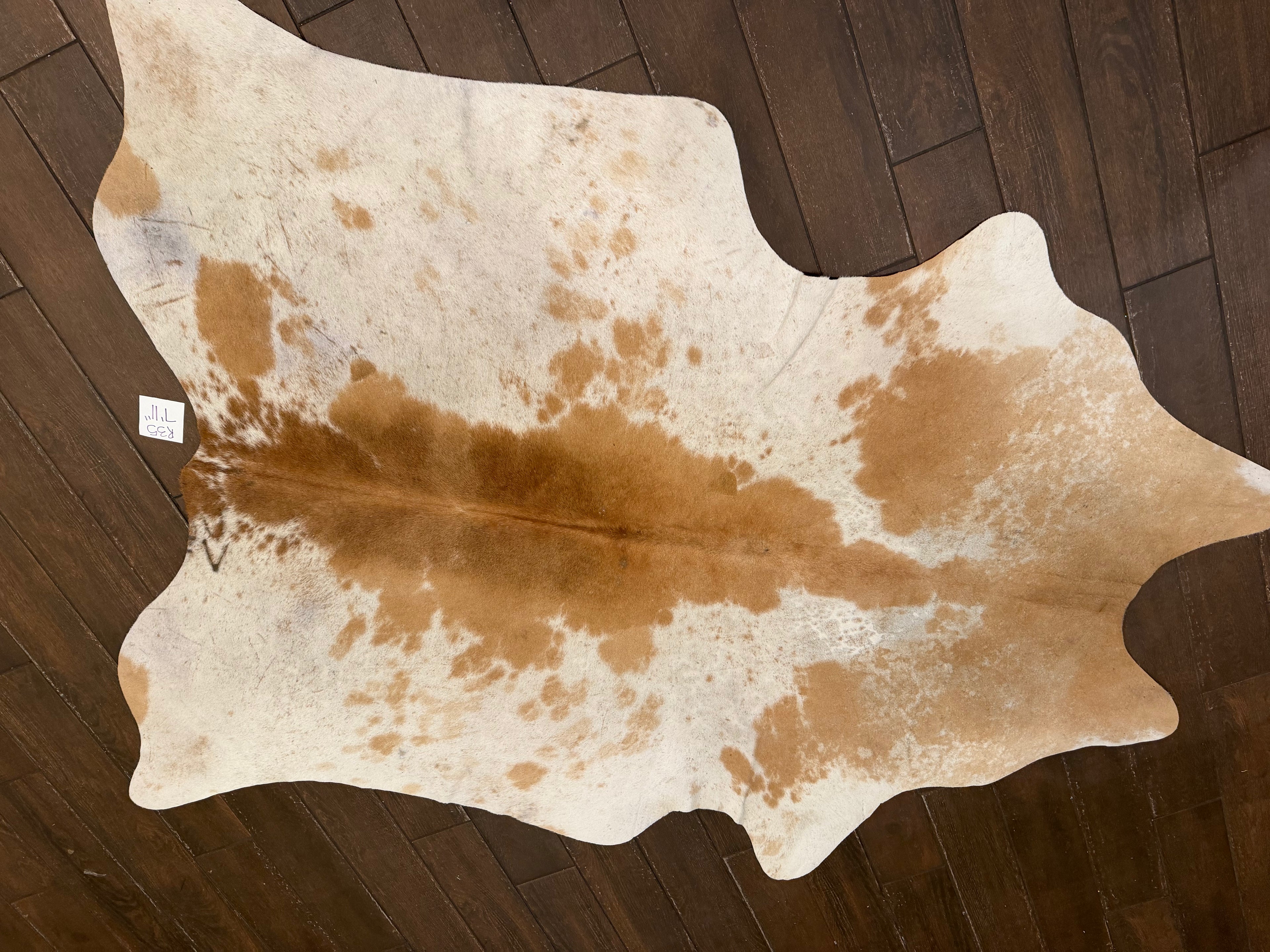 Full size cowhide (exotic)- # R35- 7’11”