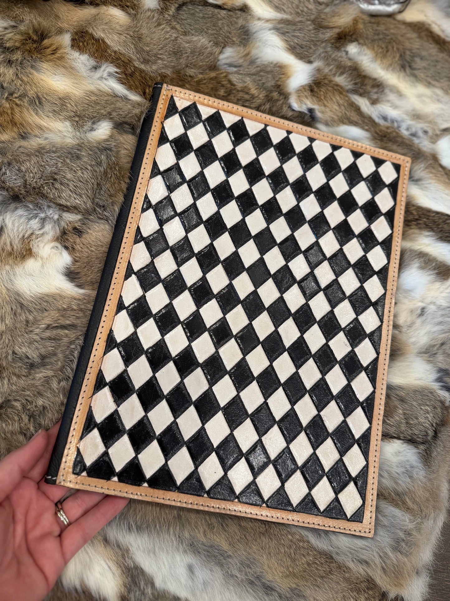 Checker notebook holder