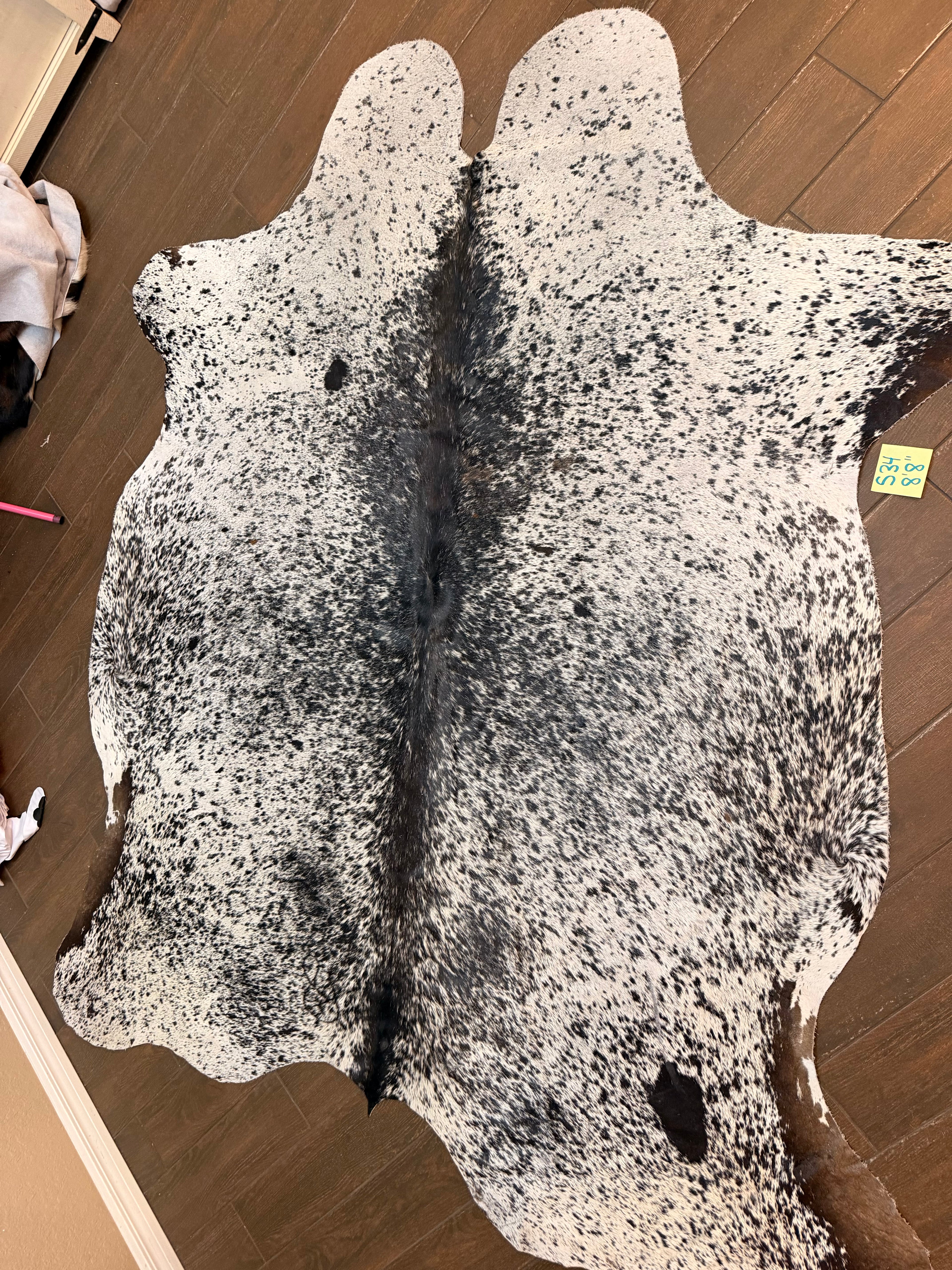 Full size cowhide (exotic)- # s34-8’8”