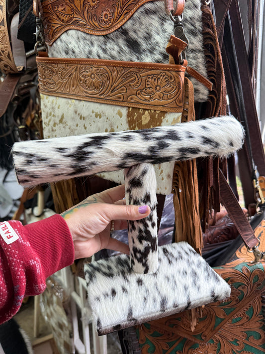 Cowhide bracelet holder
