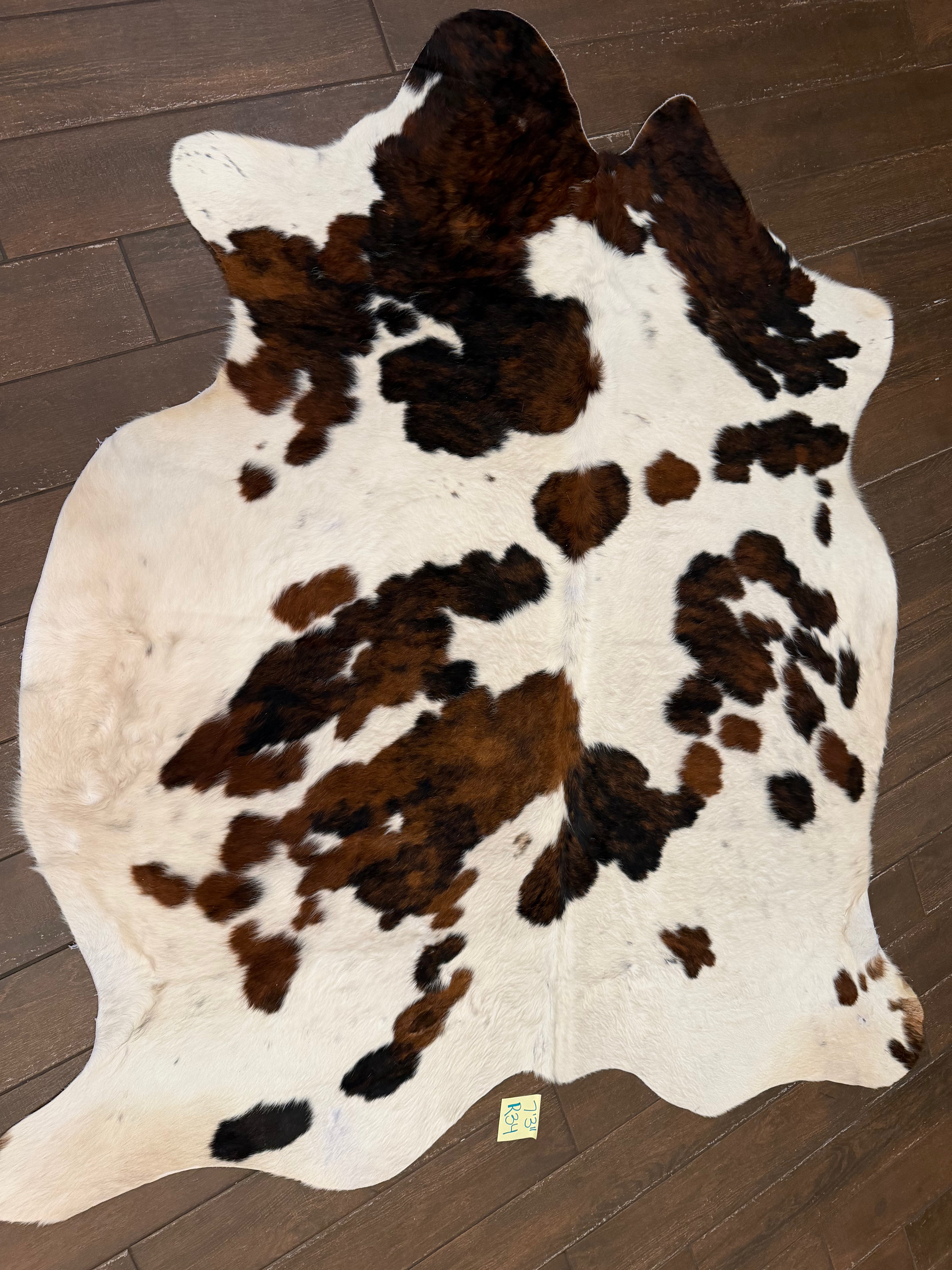 Full size cowhide (exotic)- # R34- 7’3”