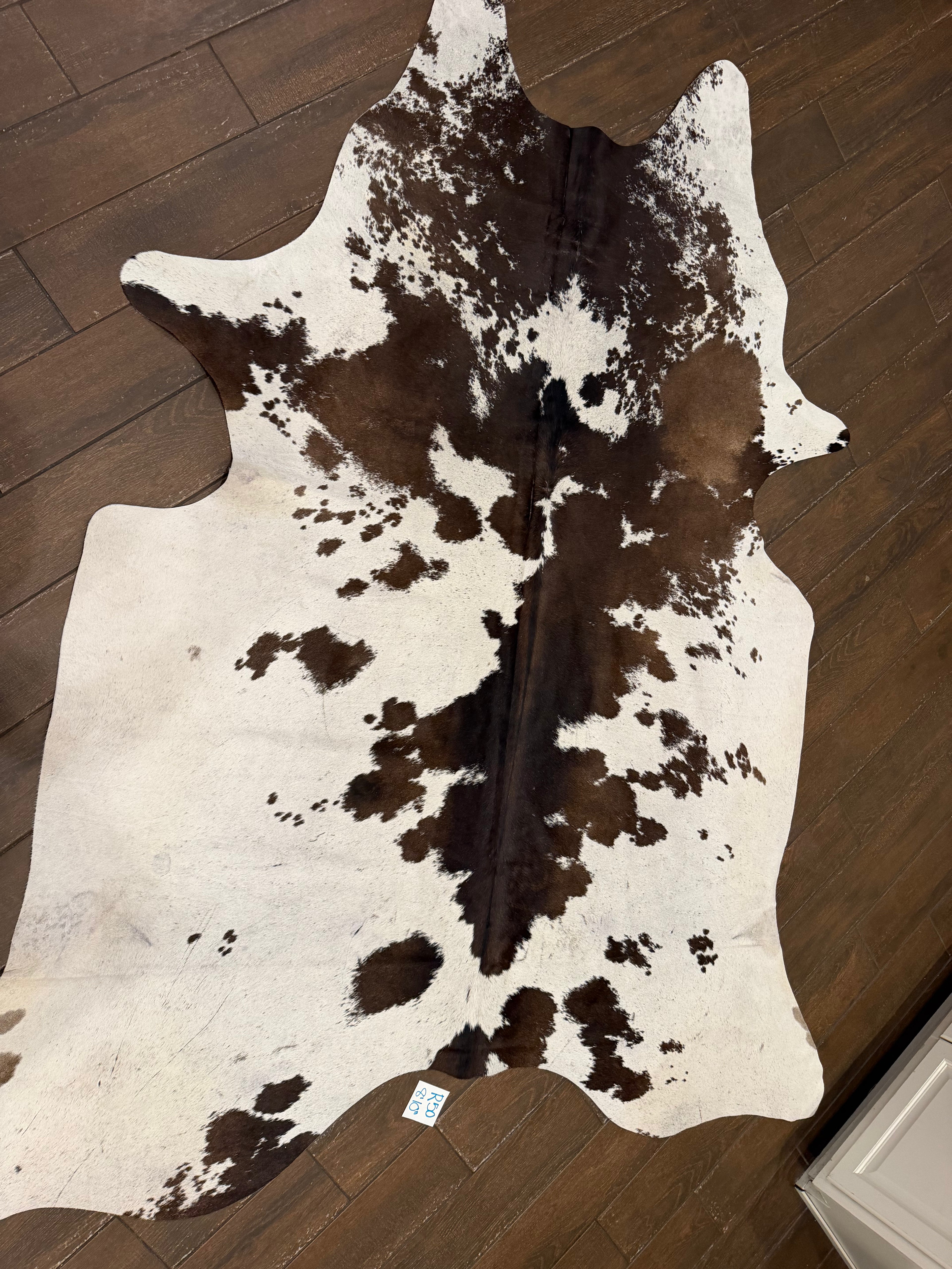 Full size cowhide (exotic)- # R50- 8’10”