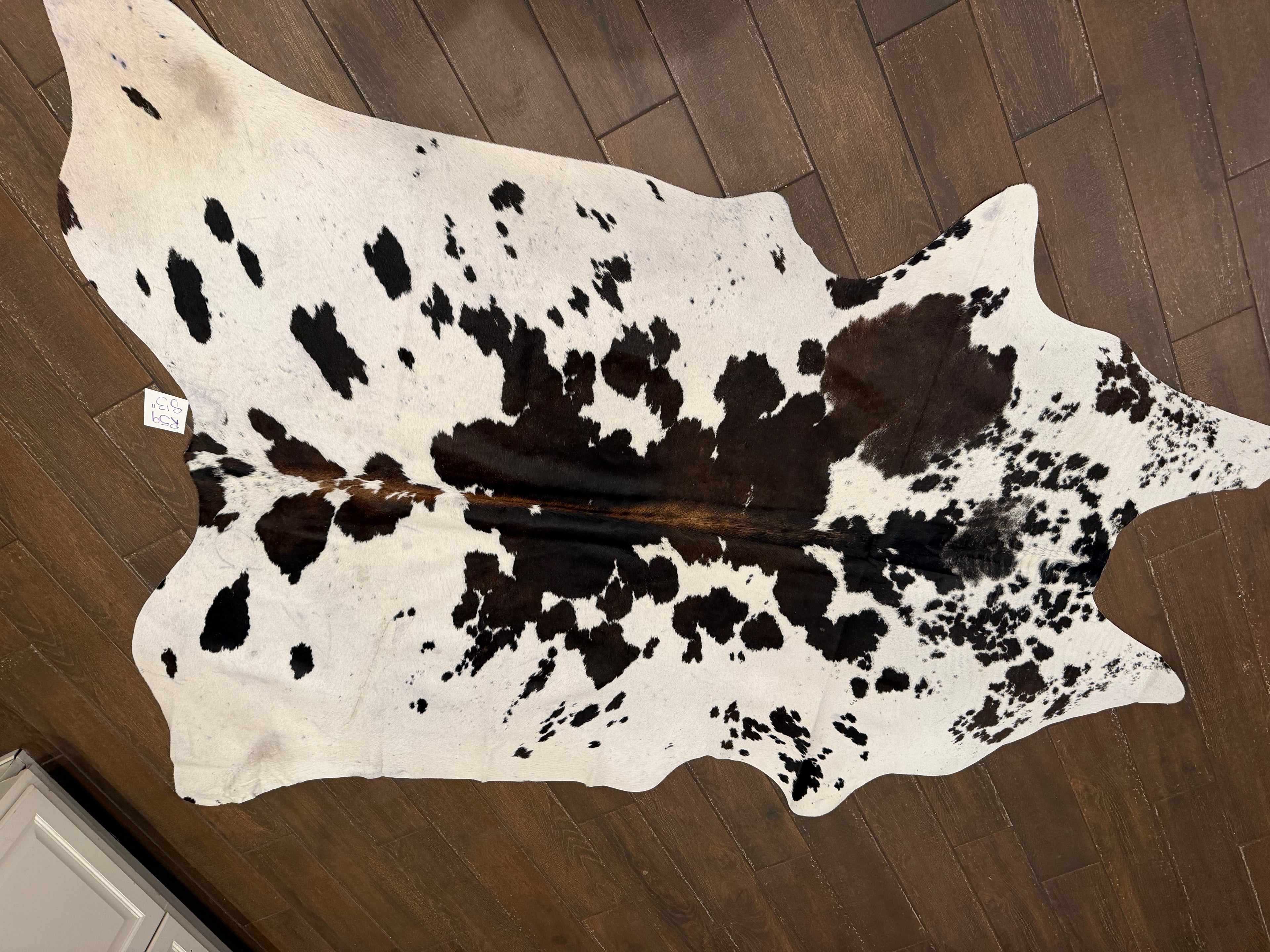 Full size cowhide (exotic)- # R59-8’3”
