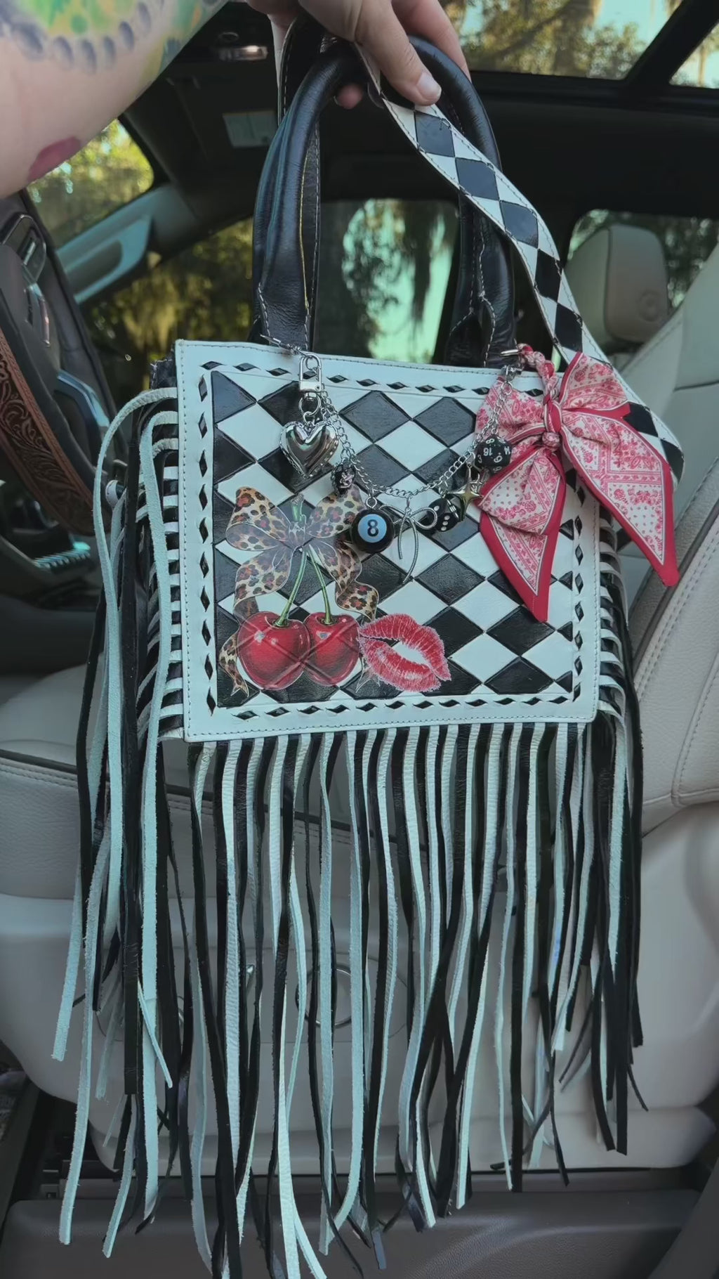 Cherry kiss Checker tote