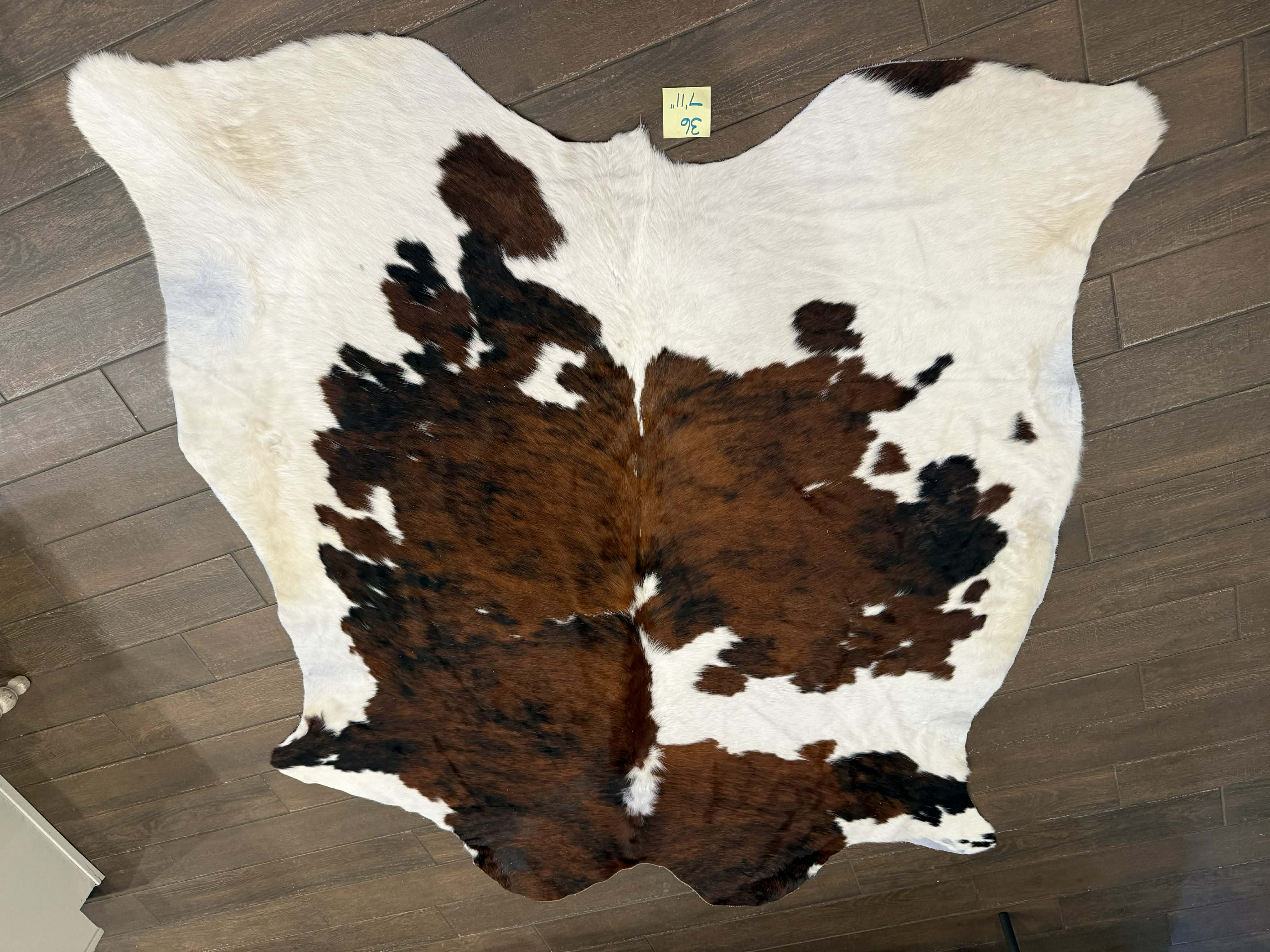 Full size cowhide #36 – Painted porch