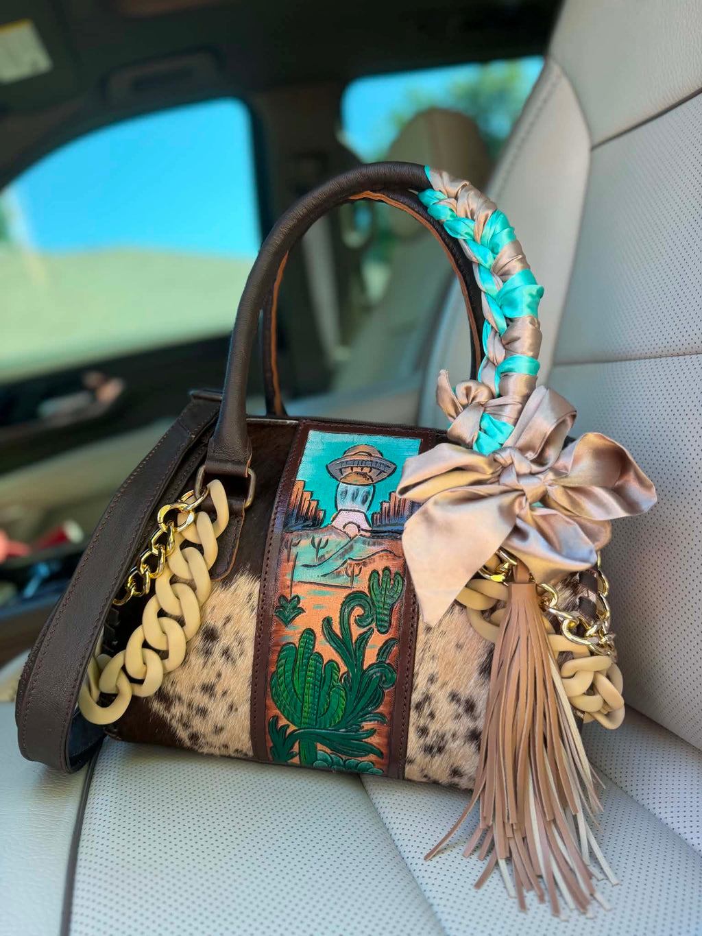 Desert Abduction Darling 👽🌵✨ Medium speedy tote