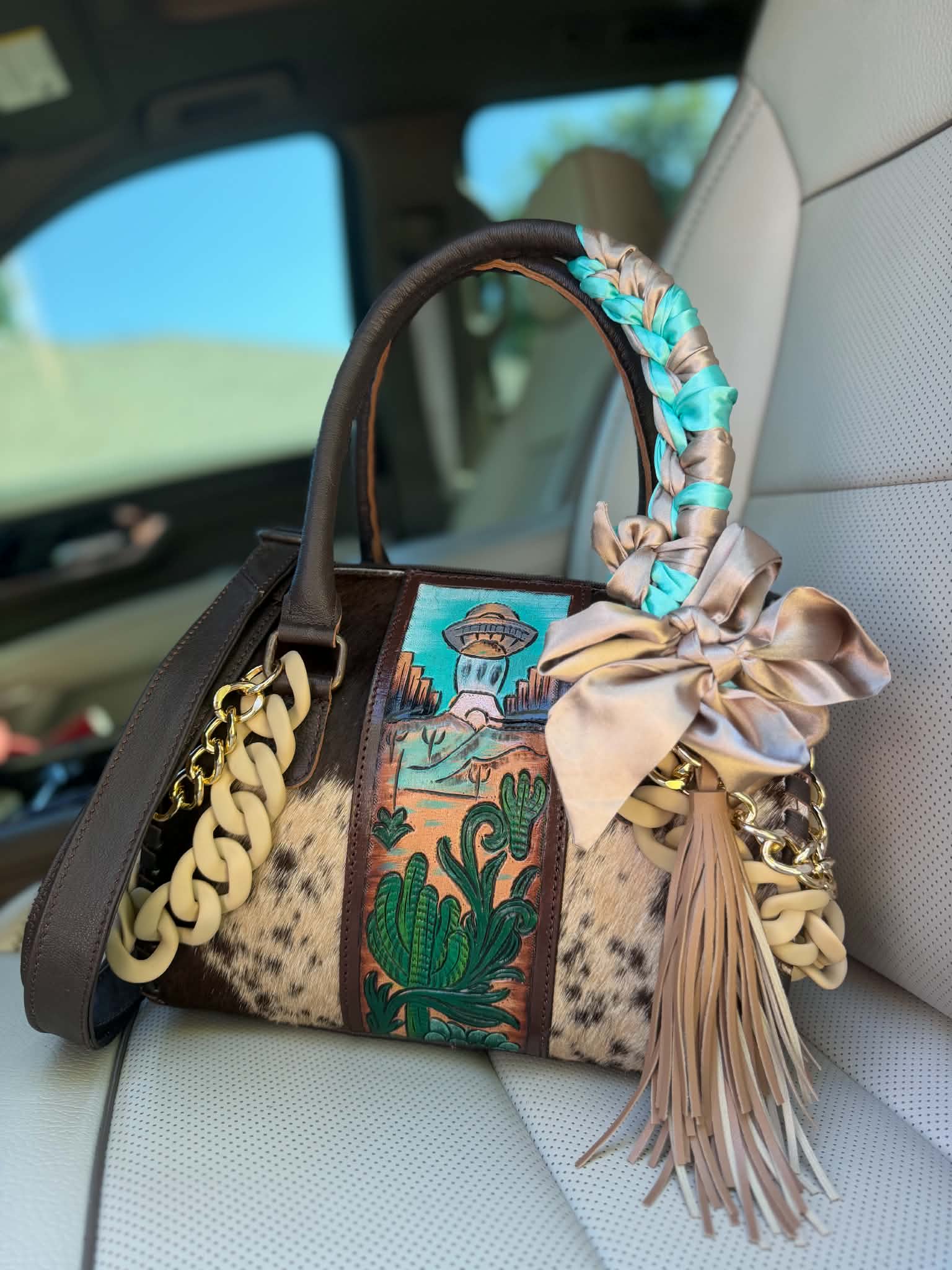 Desert Abduction Darling 👽🌵✨ Medium speedy tote