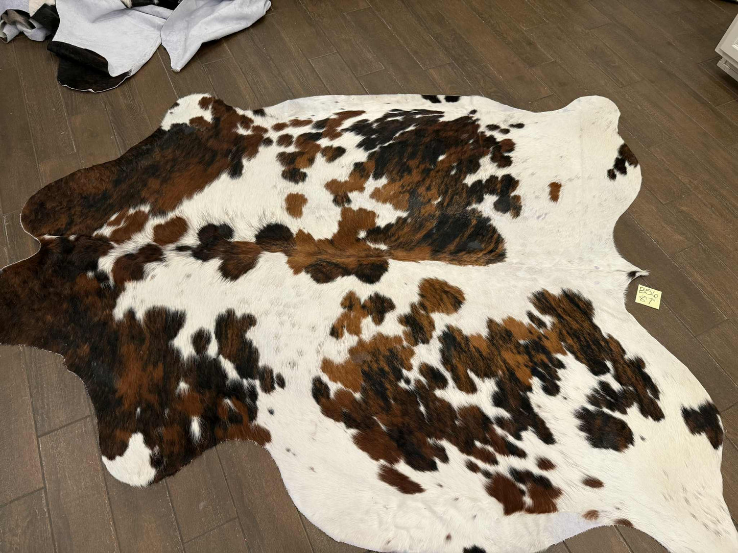 Full size cowhide - B56
