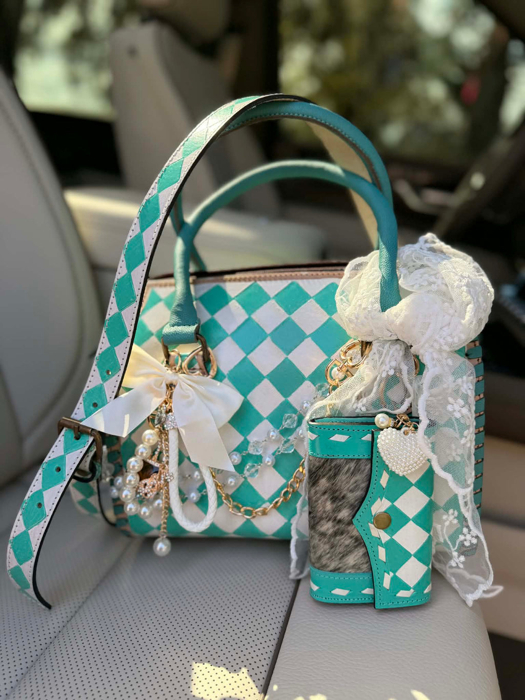 "Porcelain Princess" - checker tooled leather speedy (M)