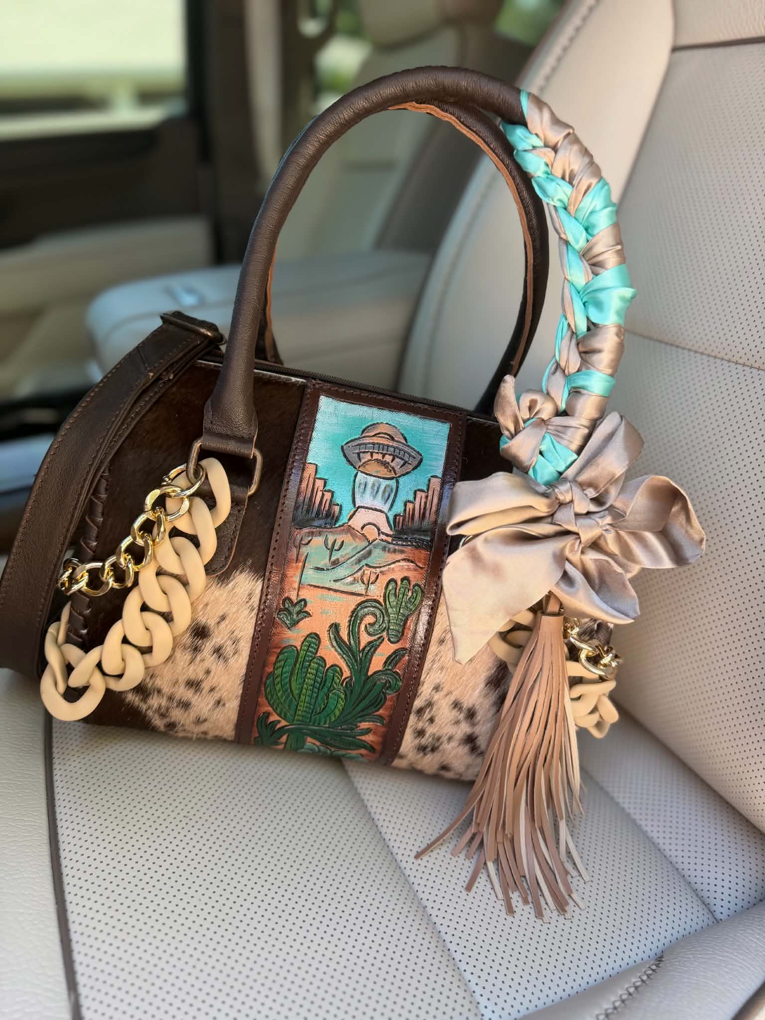 Desert Abduction Darling 👽🌵✨ Medium speedy tote